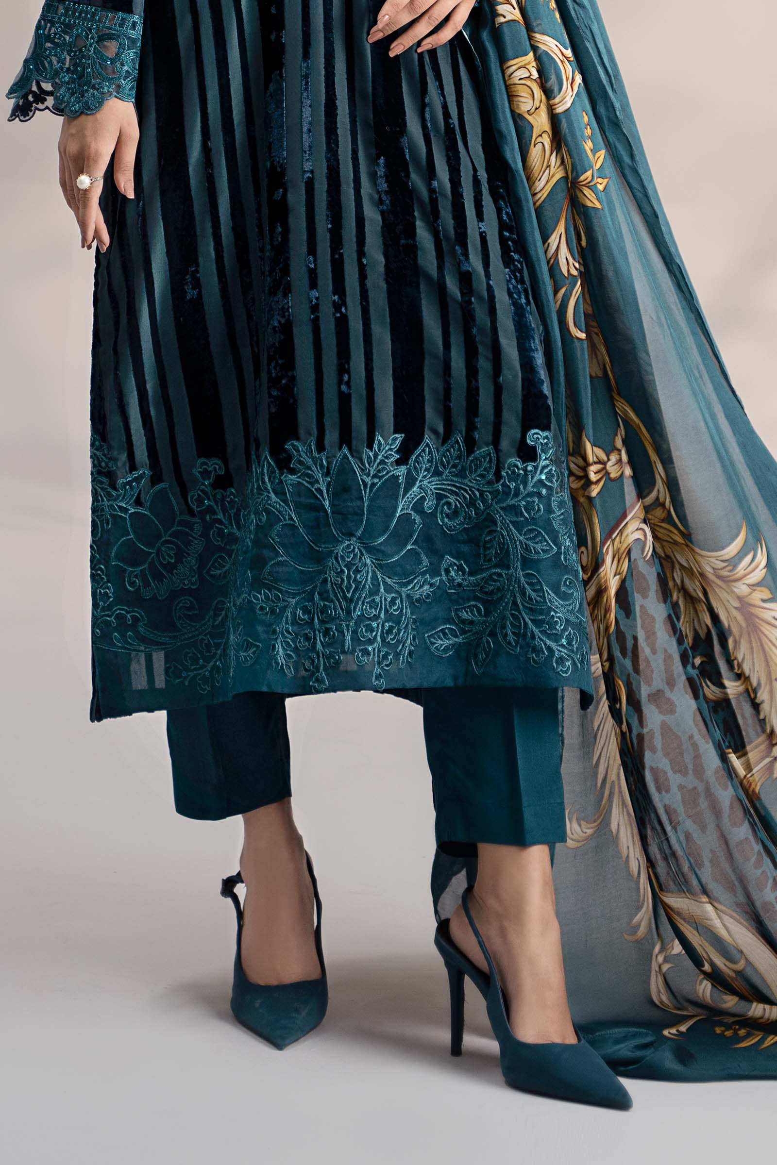 Maira B | Ready to Wear | DW-W24-173 -  Maria B Luxury Pret -  House of Maryam