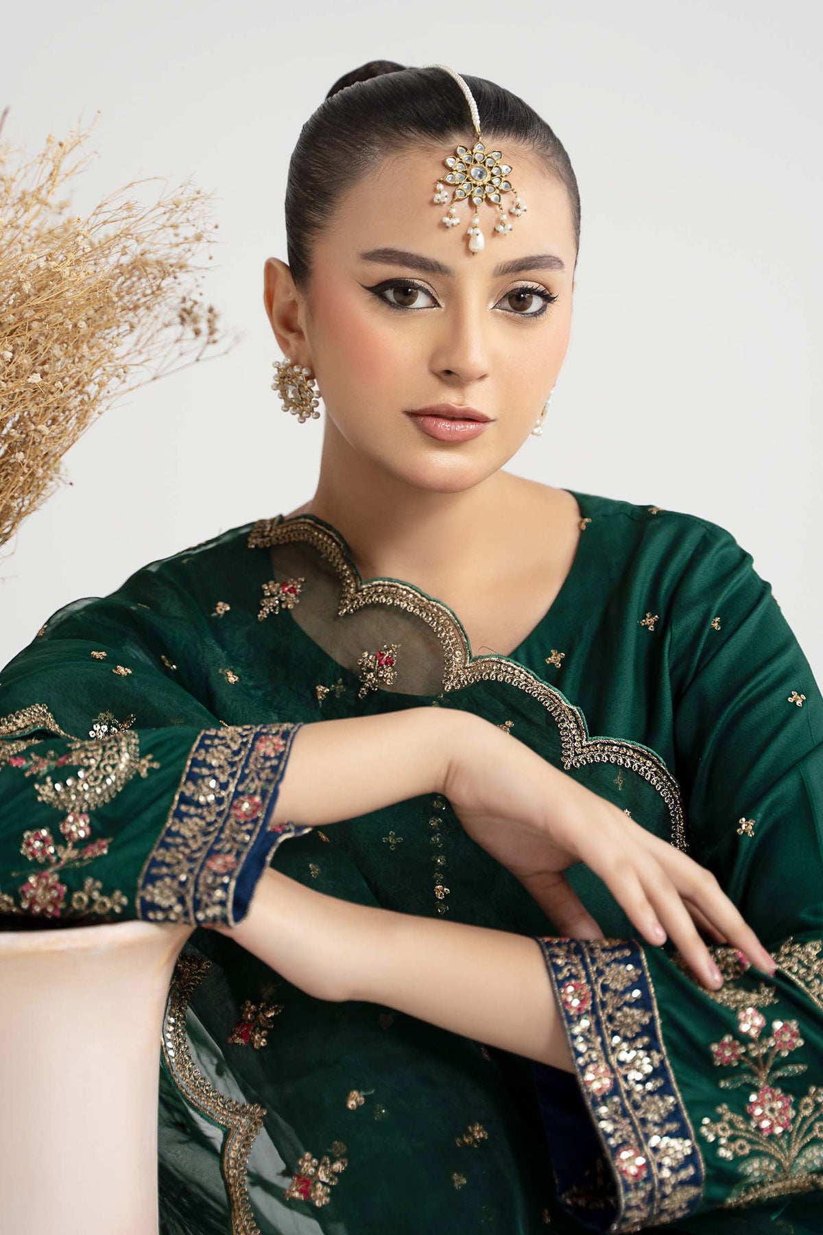 Maria B | Luxury Winter Pret 25 | DW-W25-27-Green, image 8