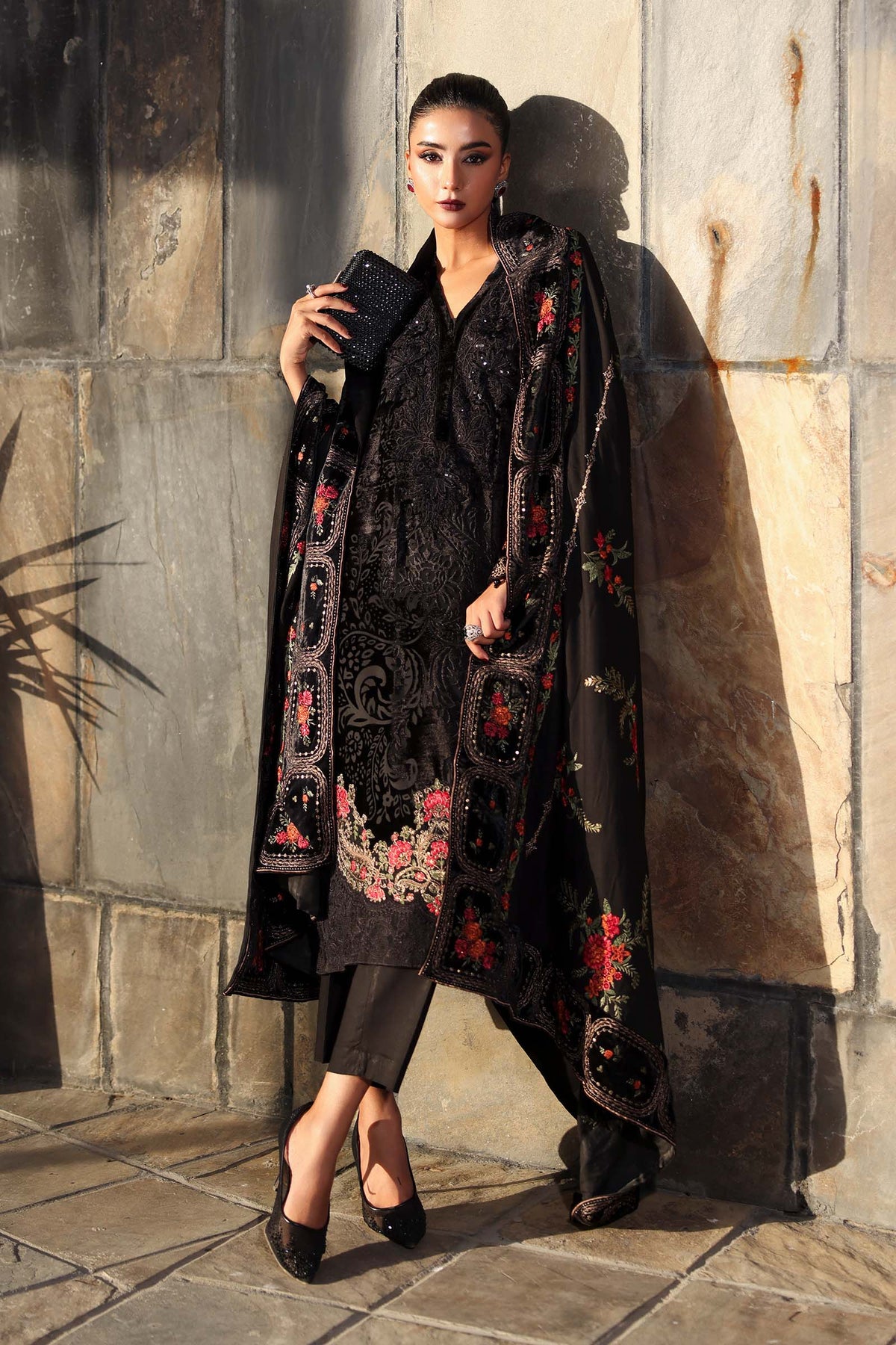 Maria B | Luxury Pret Winter 25 | DW-W25-29-2