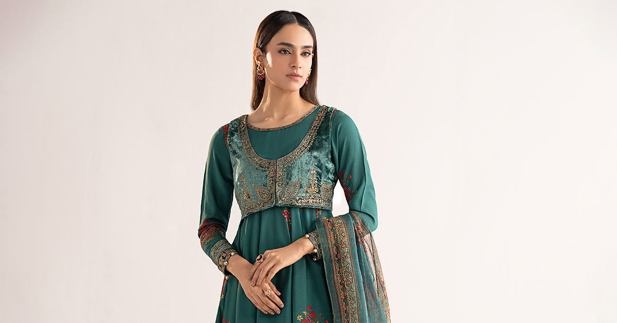 Maria B | Luxury Pret Winter 25 | DW-W25-39, image 4