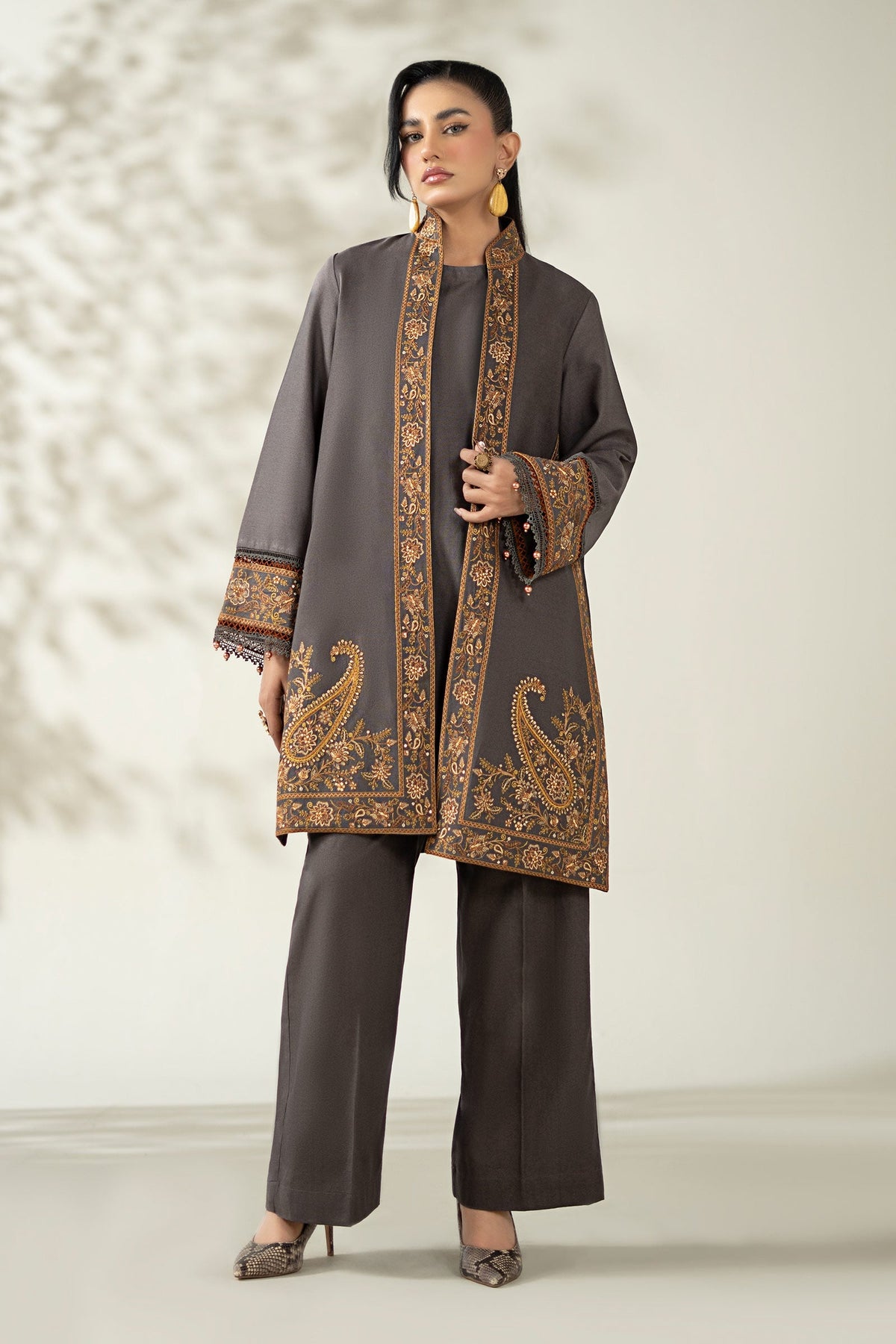 Maria B | Pre Fall Dresses | 3 Piece Embroidered Khaddar Suit ZZ