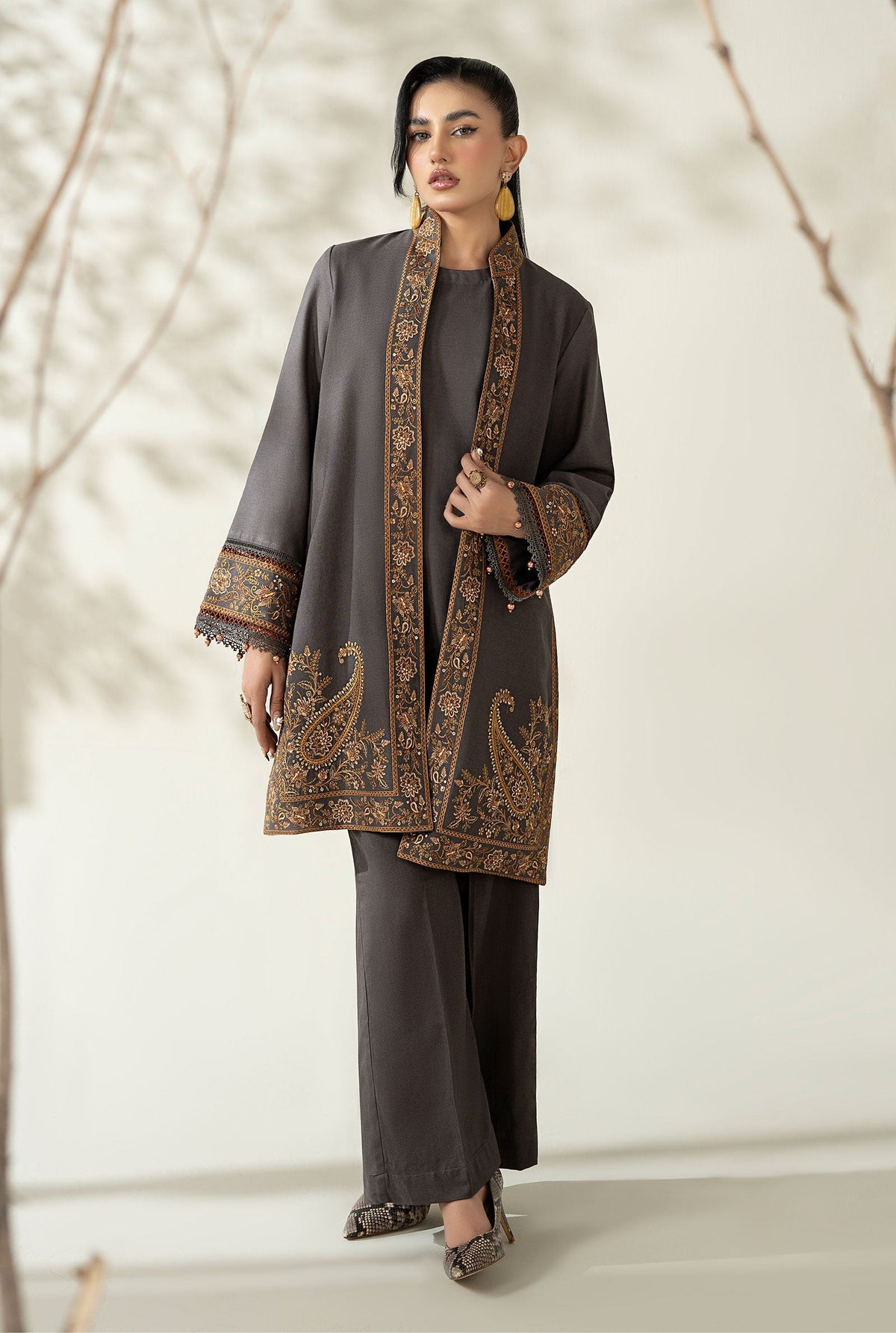 Maria B | Luxury Winter Pret 25 | DW-W25-49-Grey, image 7