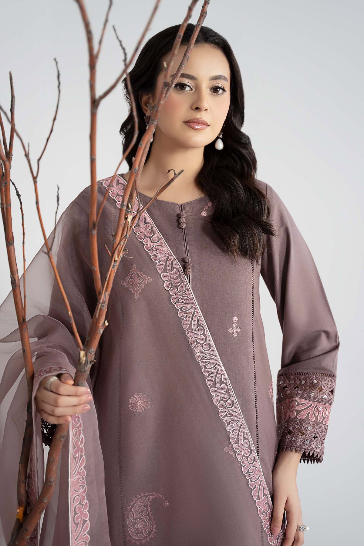 Maria B | Luxury Winter Pret 25 | DW-W25-54-Peachy Pink, image 5