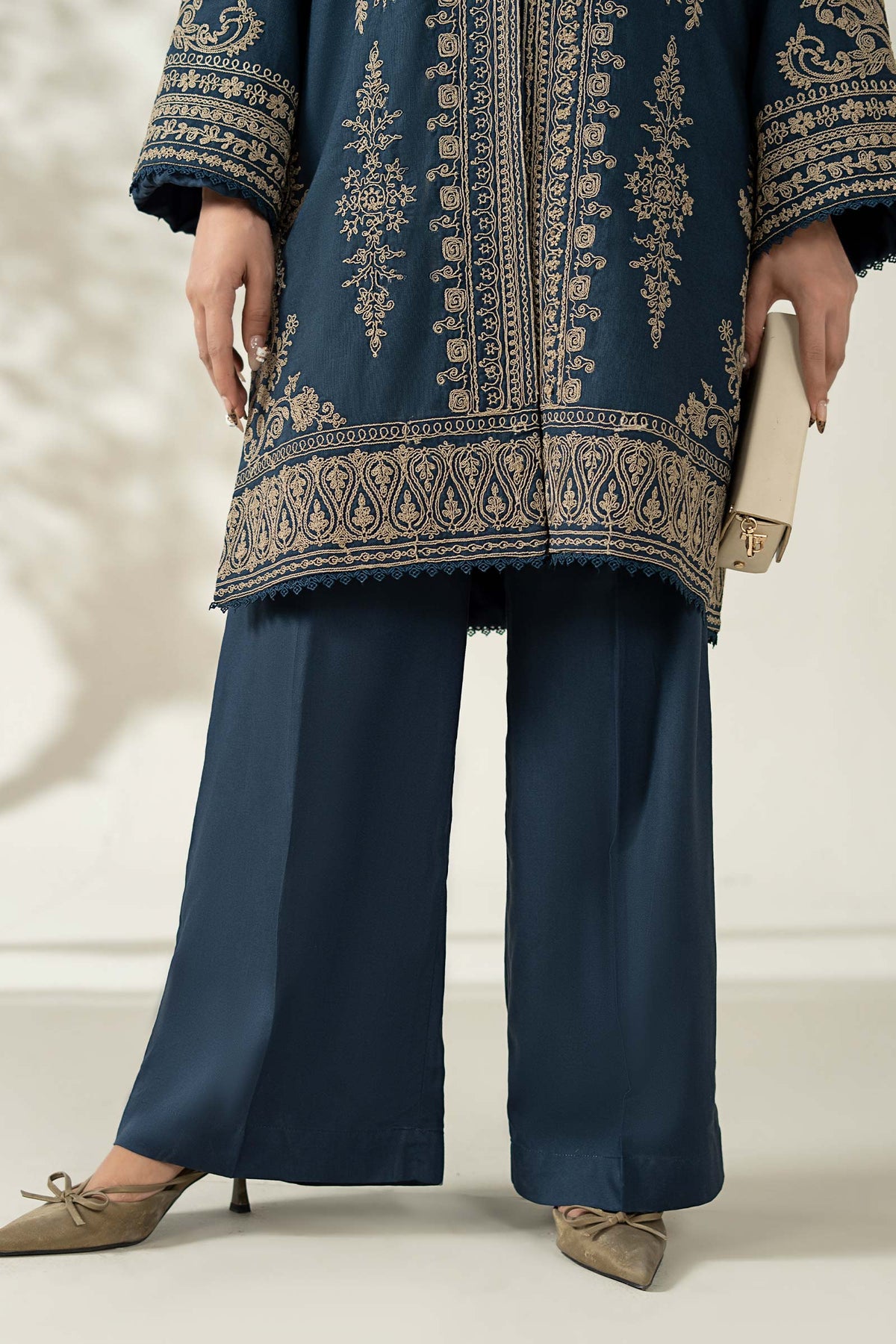 Maria B | Luxury Winter Pret 25 | DW-W25-58-Blue, image 8