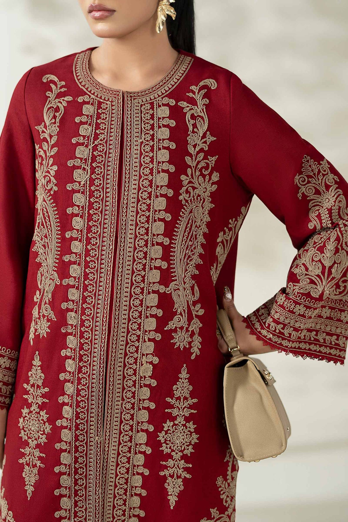 Maria B | Luxury Winter Pret 25 | DW-W25-58-Maroon, image 3