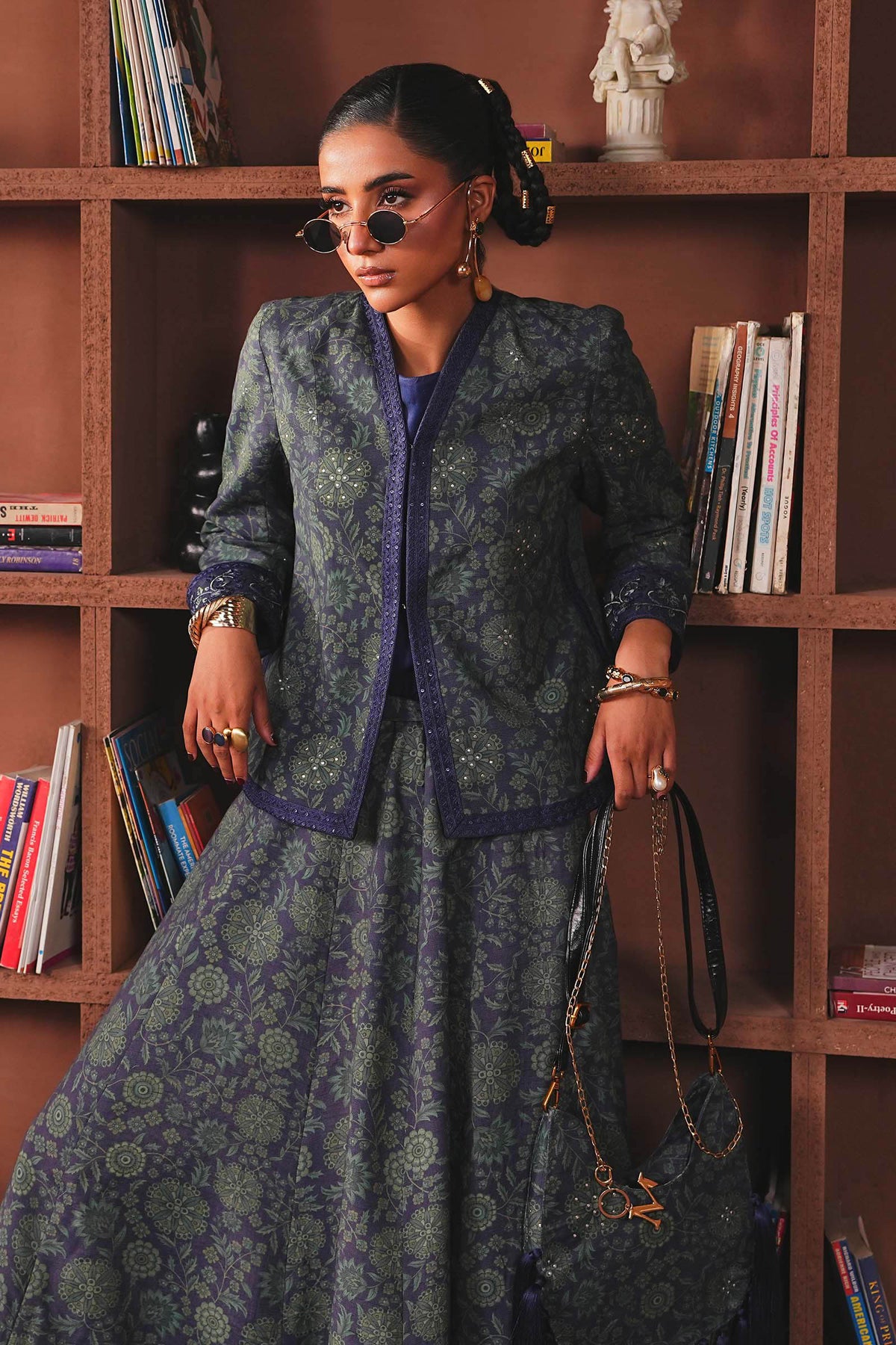 Maria B | Luxury Pret Winter 25 | DW-W25-82-3