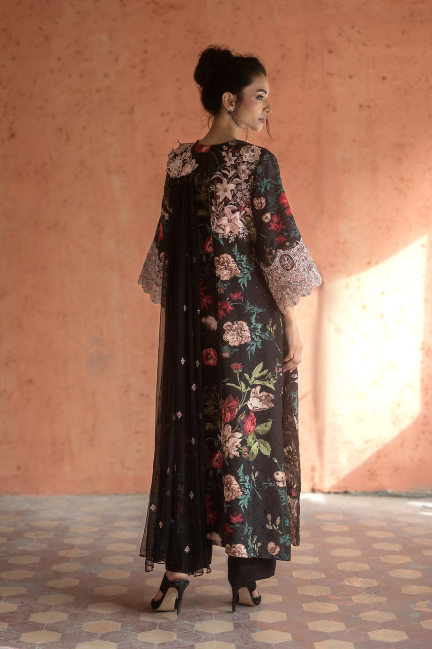 Zainab Chottani | Summer Edition 26 | Midnight Dahlia, image 2