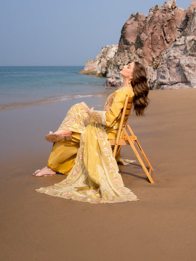 Mahnur | Sirena Luxury Lawn 25 | Dahlia -  Mahnur Ladies Clothes - Original Designer Dress - House of Maryam