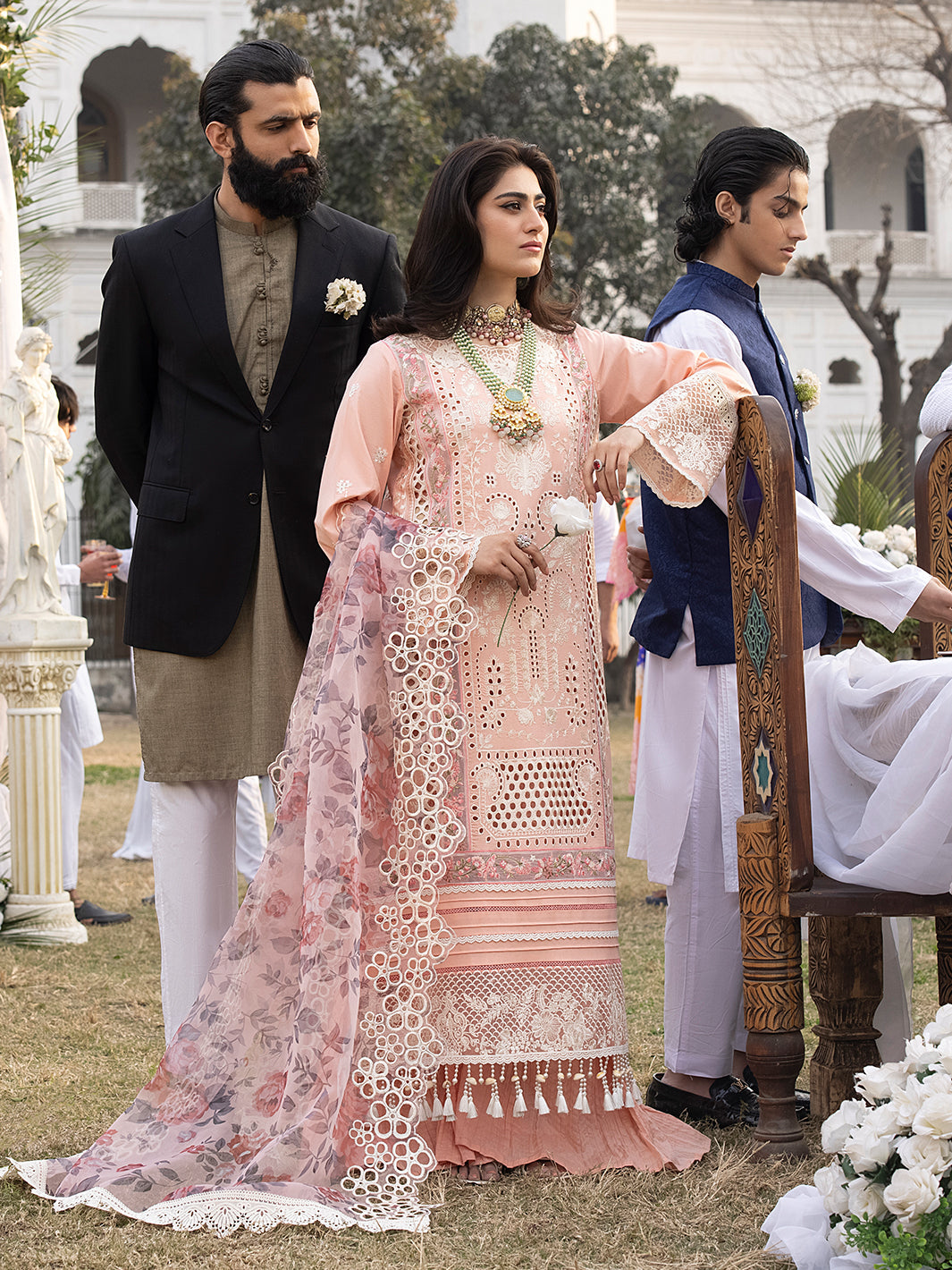Mahnur | Mahrukh Luxury Lawn 24 | DAISY -  Mahnur Luxury - Original Designer Dress - House of Maryam