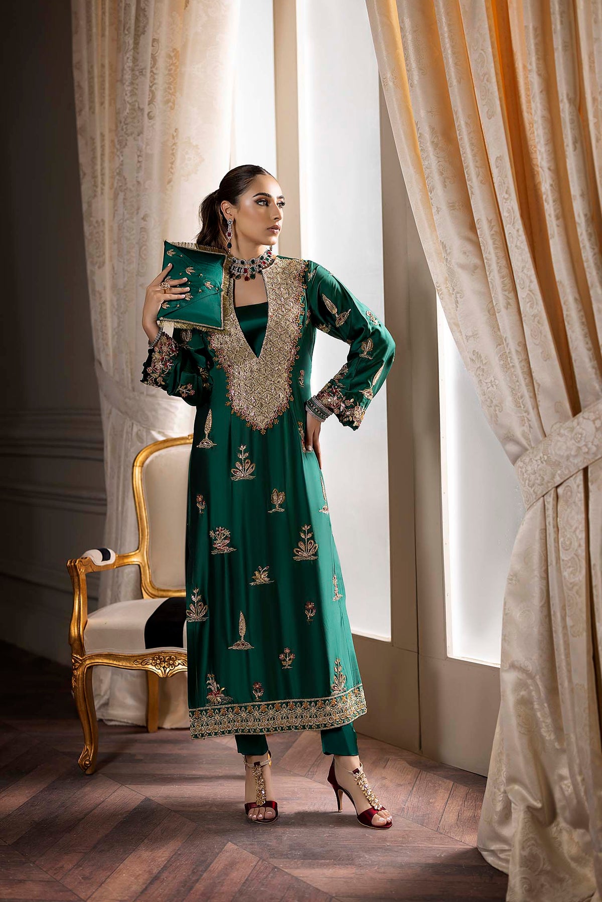 Nuriyaa | Rozanne Formals | Daphne -  Nuriyaa Luxury Pret - Original Designer Dress - House of Maryam