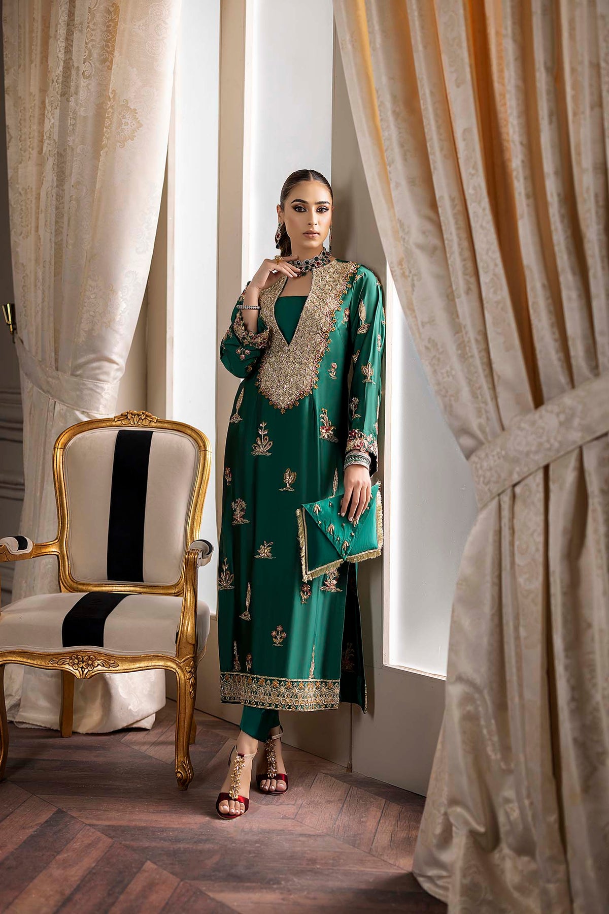 Nuriyaa | Rozanne Formals | Daphne -  Nuriyaa Luxury Pret - Original Designer Dress - House of Maryam