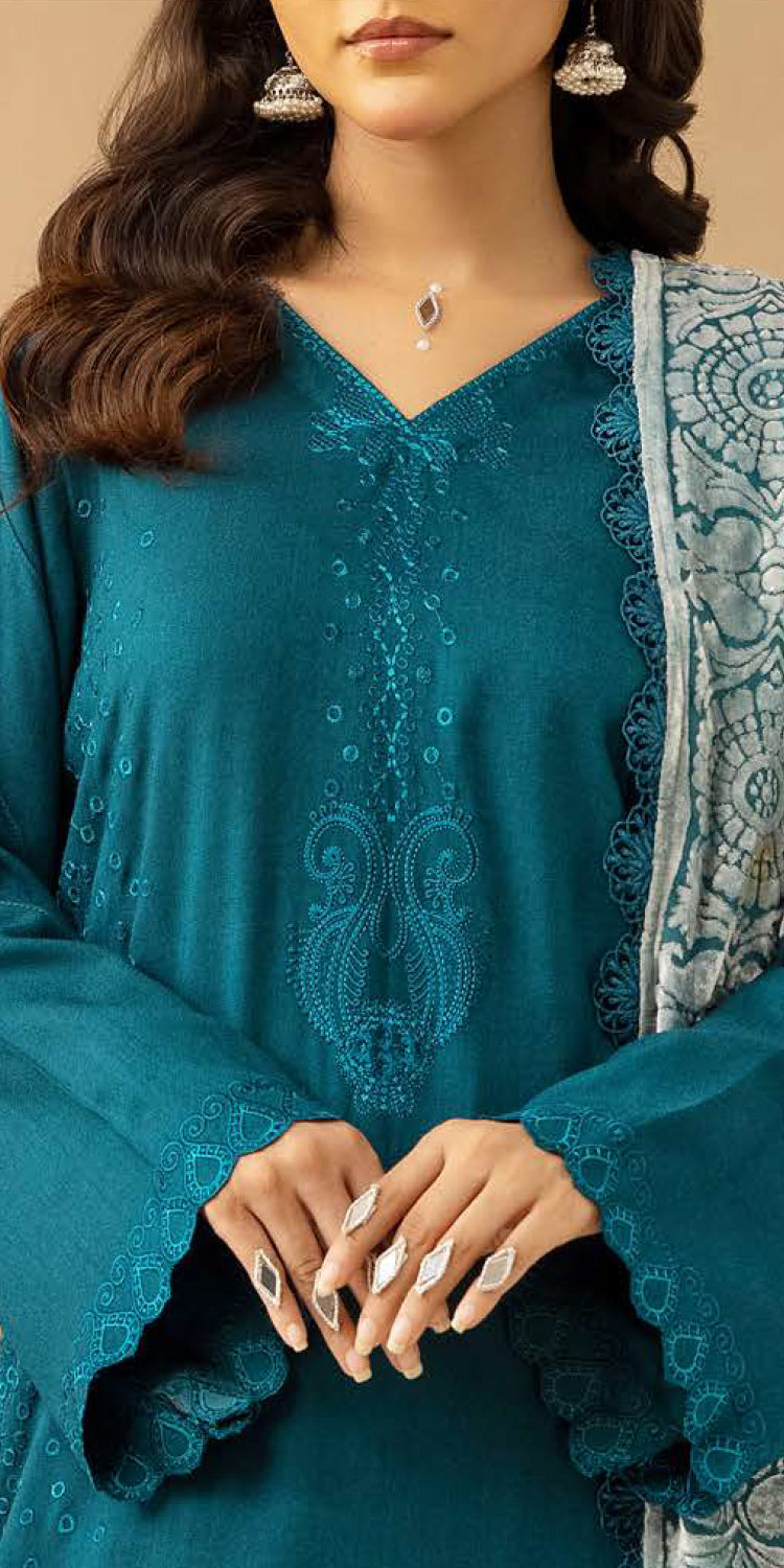 Riaz Arts | Dastaan Winter 25 | DS-21 -  Riaz Arts Ladies Clothes - Original Designer Dress - House of Maryam