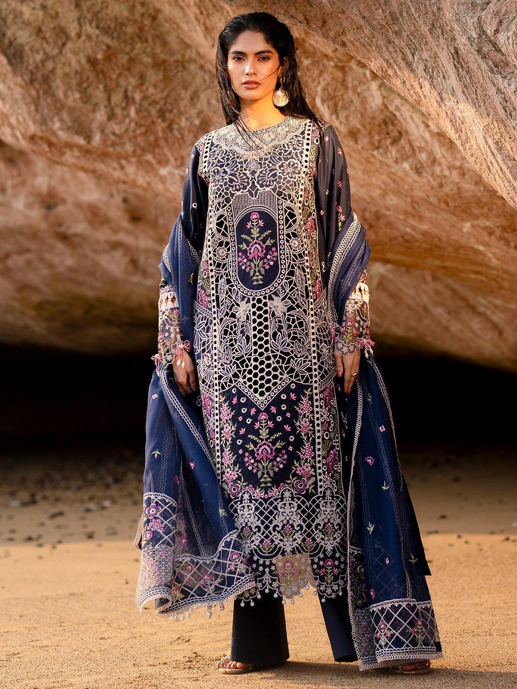 Mahnur | Sirena Luxury Lawn 25 | Derya -  Mahnur Ladies Clothes - Original Designer Dress - House of Maryam