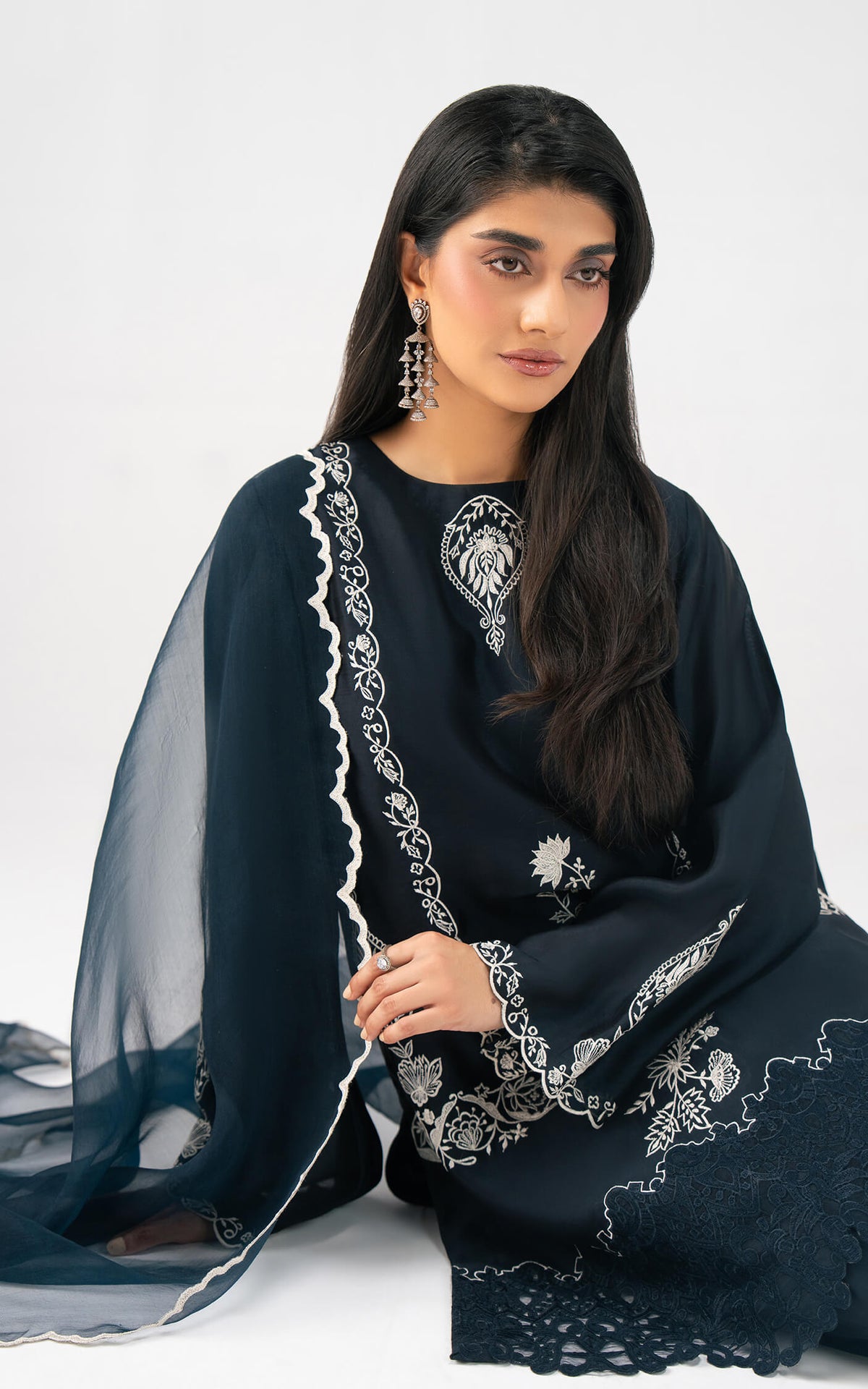 Asifa and Nabeel | Celevara Luxe | Dusky Allure, image 5