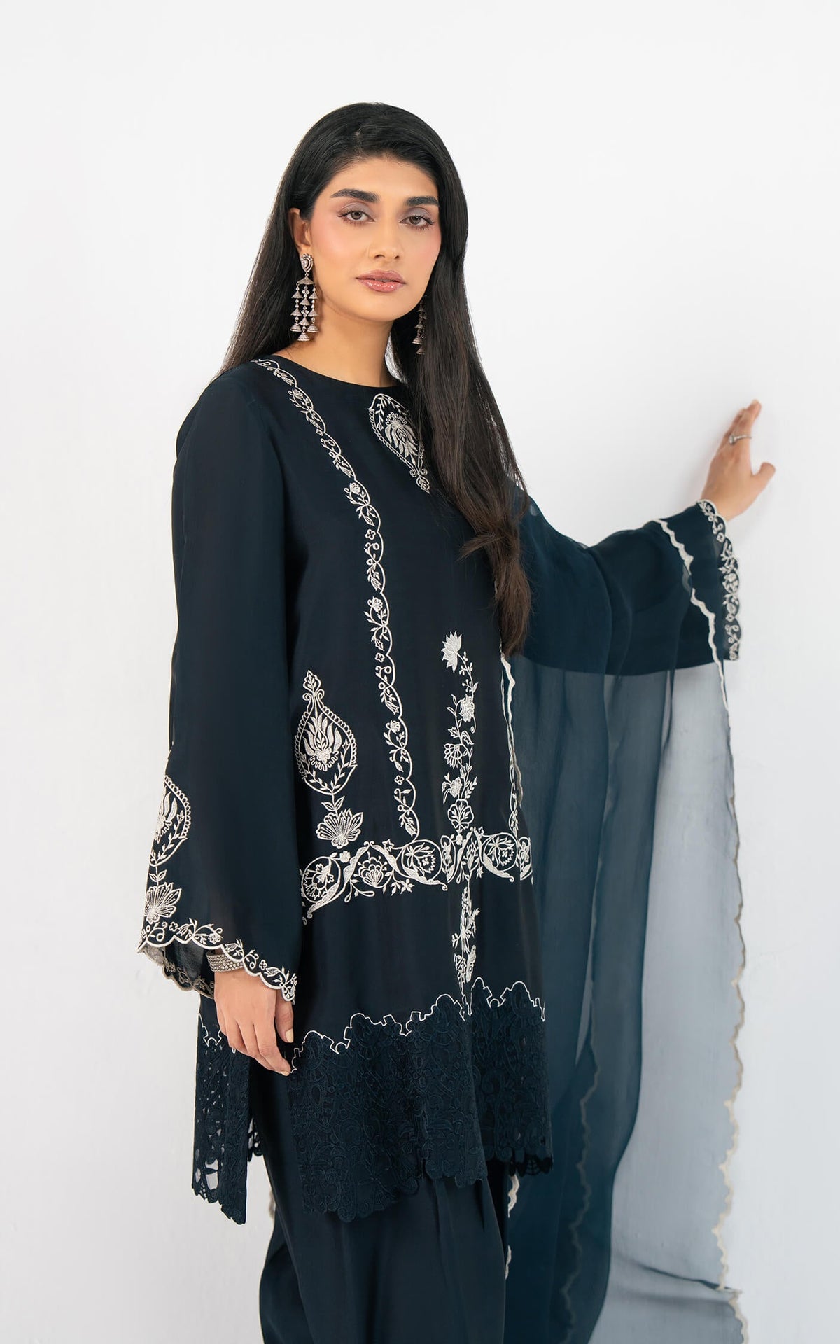 Asifa and Nabeel | Celevara Luxe | Dusky Allure-4