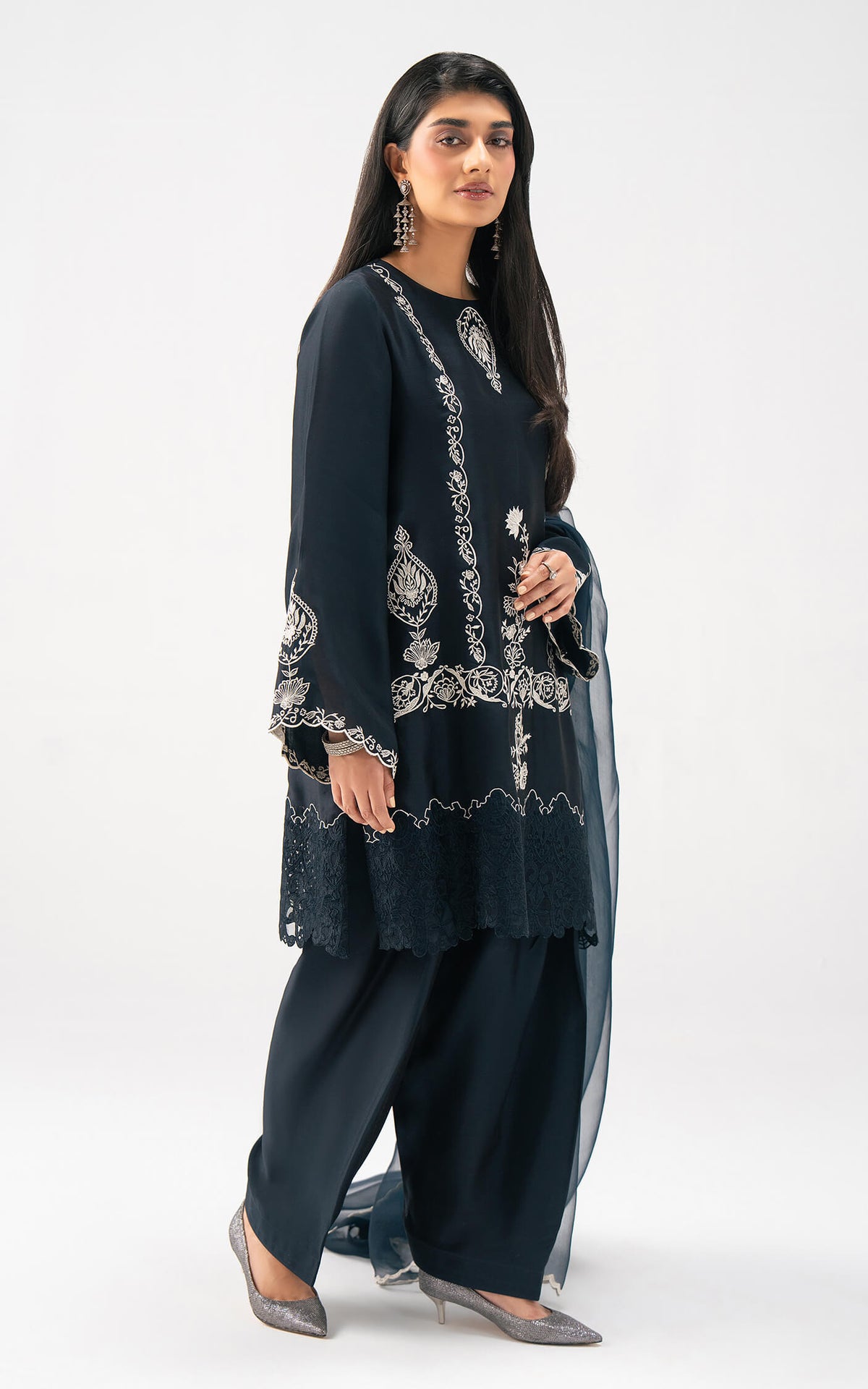 Asifa and Nabeel | Celevara Luxe | Dusky Allure-1