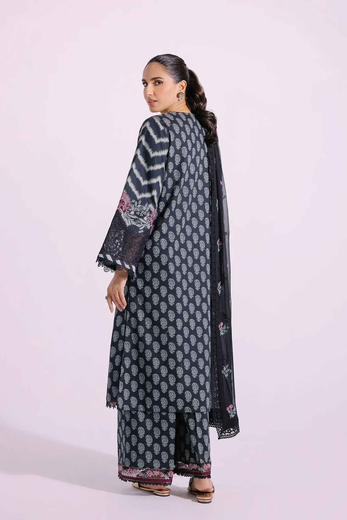 Ethnic | Rozana Collection SS 24 | E0412/203/902 -  Ethnic Luxury - Original Designer Dress - House of Maryam