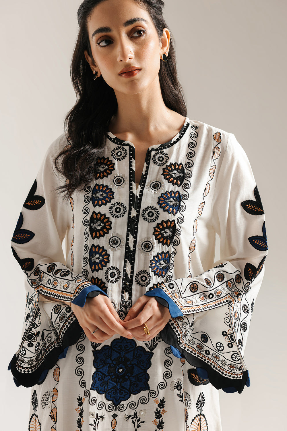Ethnic | Rozana Collection 25 | Embroidered Dress 10A-3