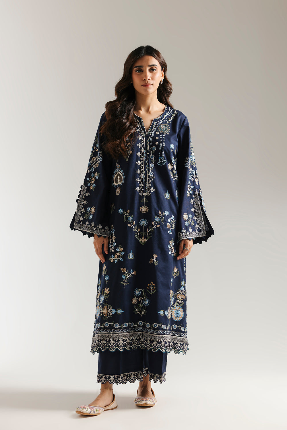 Ethnic | Rozana Collection 25 | Embroidered Dress 09A-4