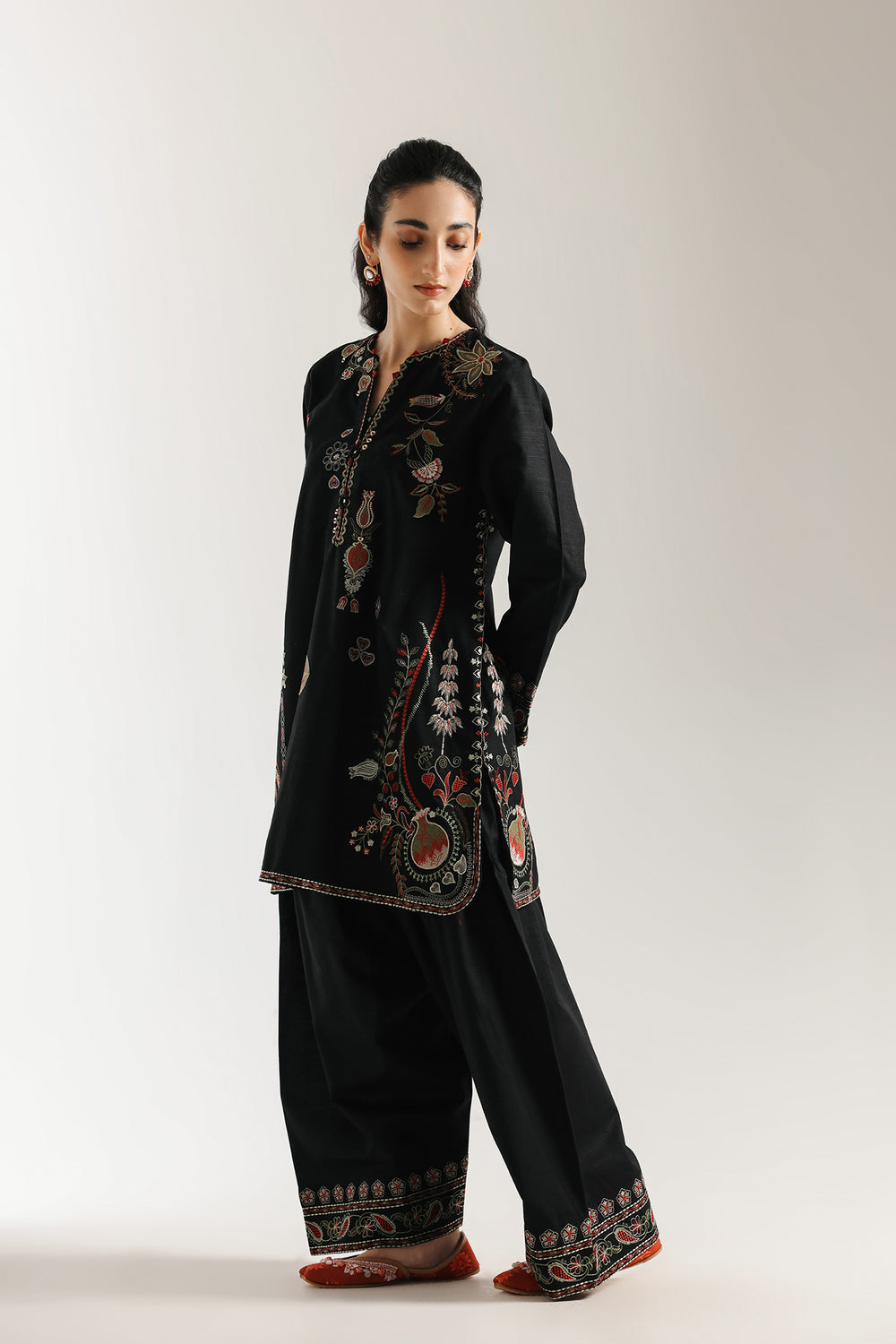 Ethnic | Rozana Collection 25 | Embroidered Dress 07A-3