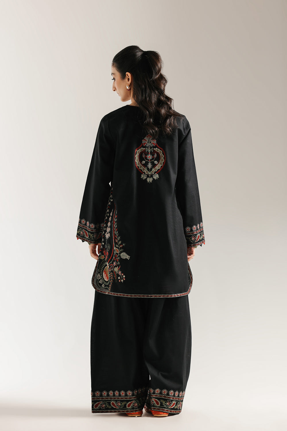 Ethnic | Rozana Collection 25 | Embroidered Dress 07A-2