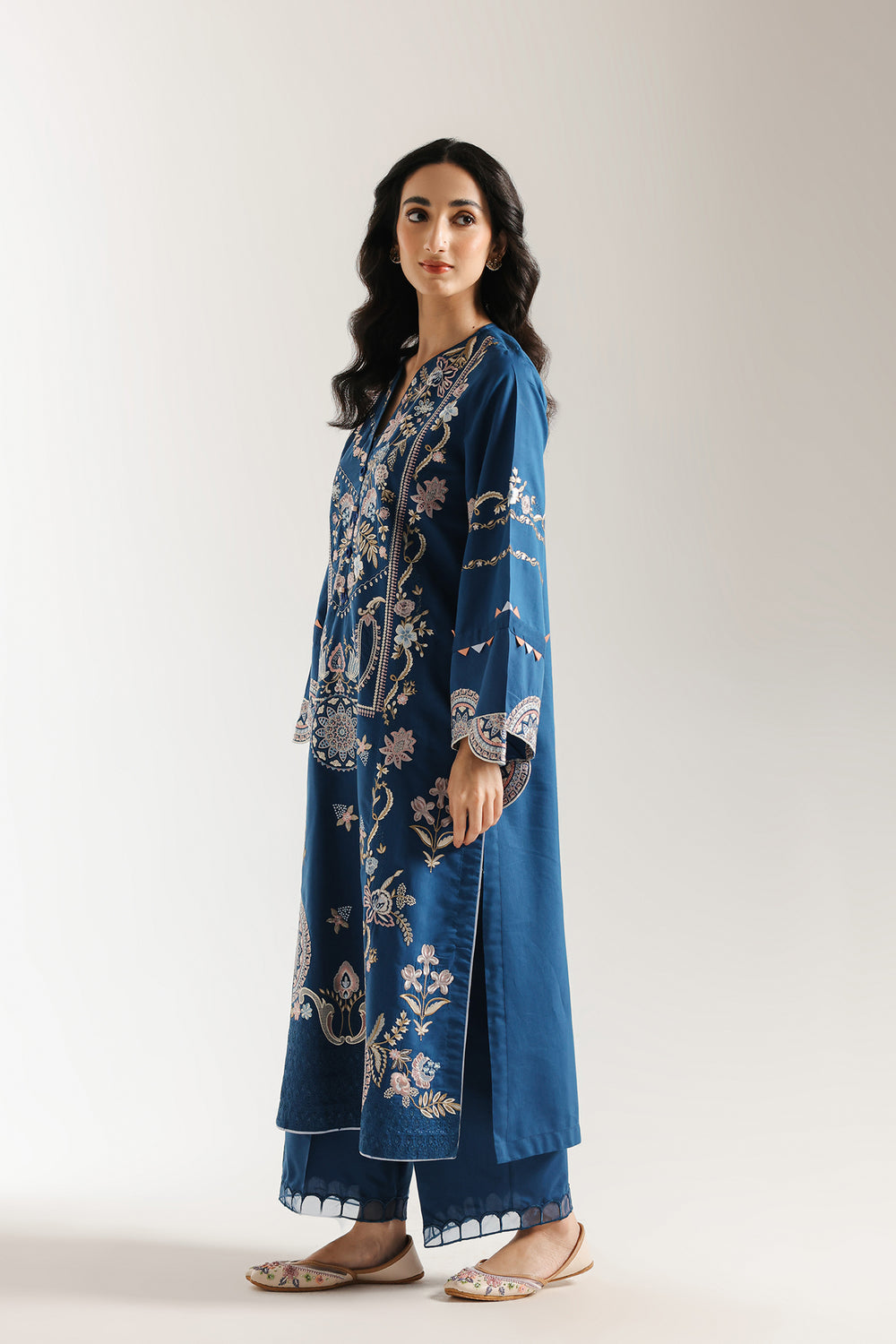 Ethnic | Rozana Collection 25 | Embroidered Dress 04A-4