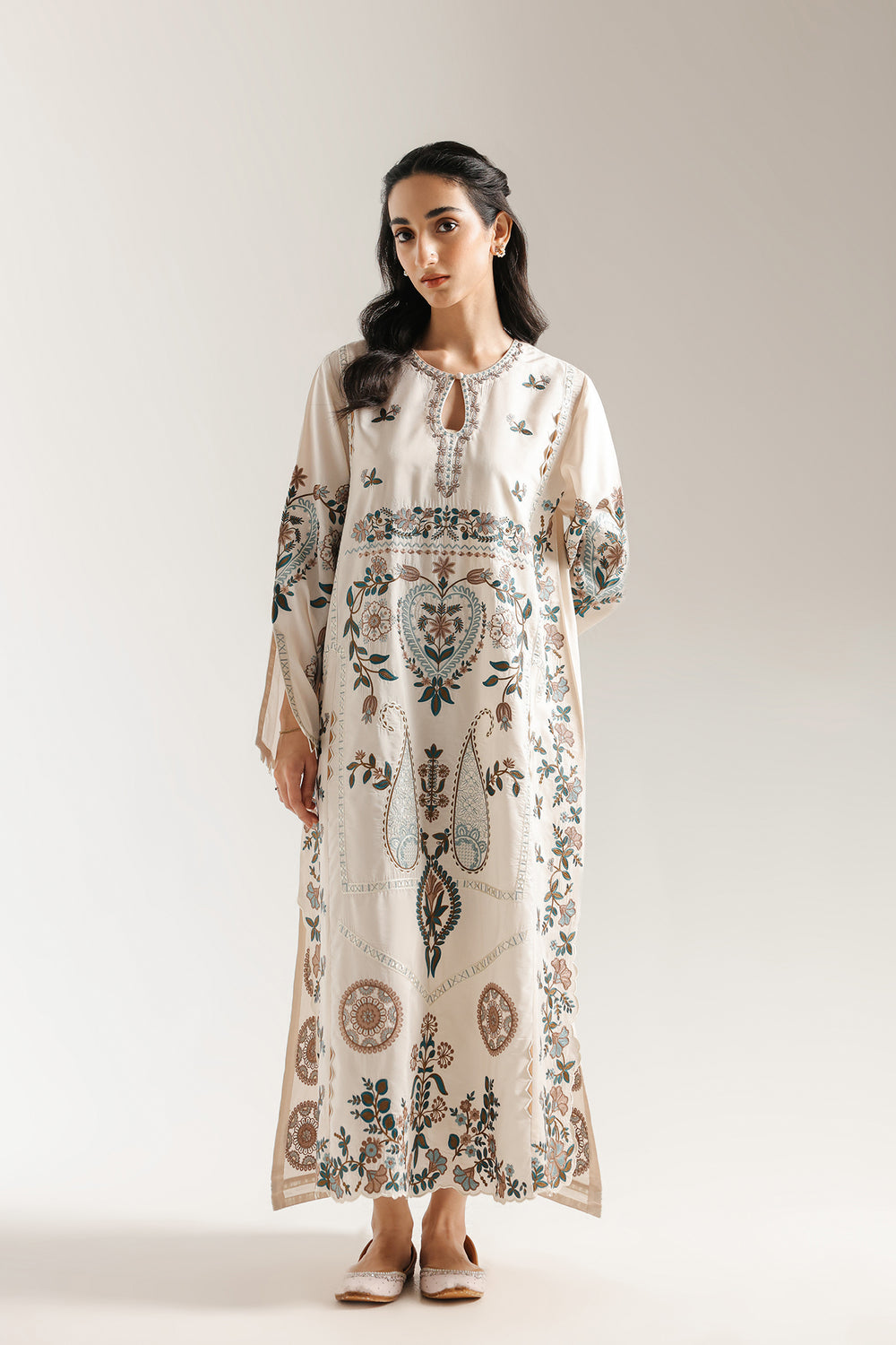 Ethnic | Rozana Collection 25 | Embroidered Dress 02A-3