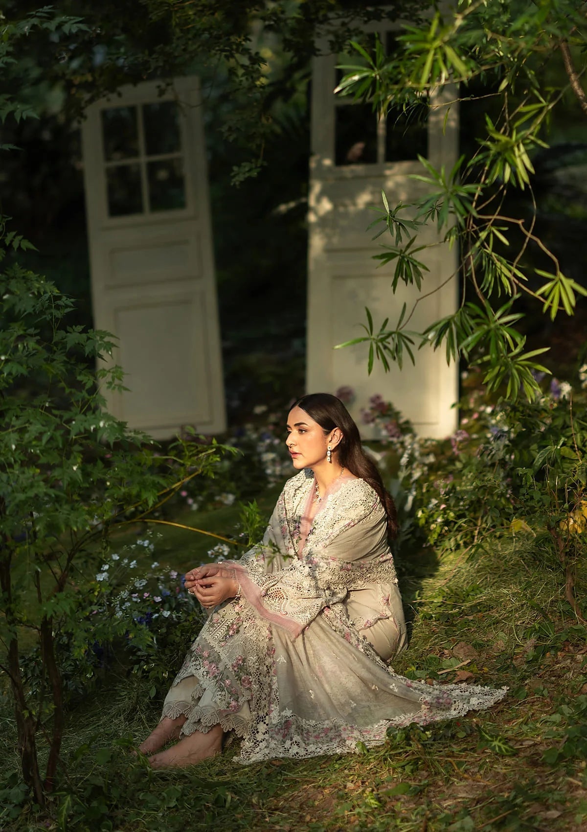 Elaf Premium | Luxury Lawn 26 | ELQ-1A ALL MAGICAL-4
