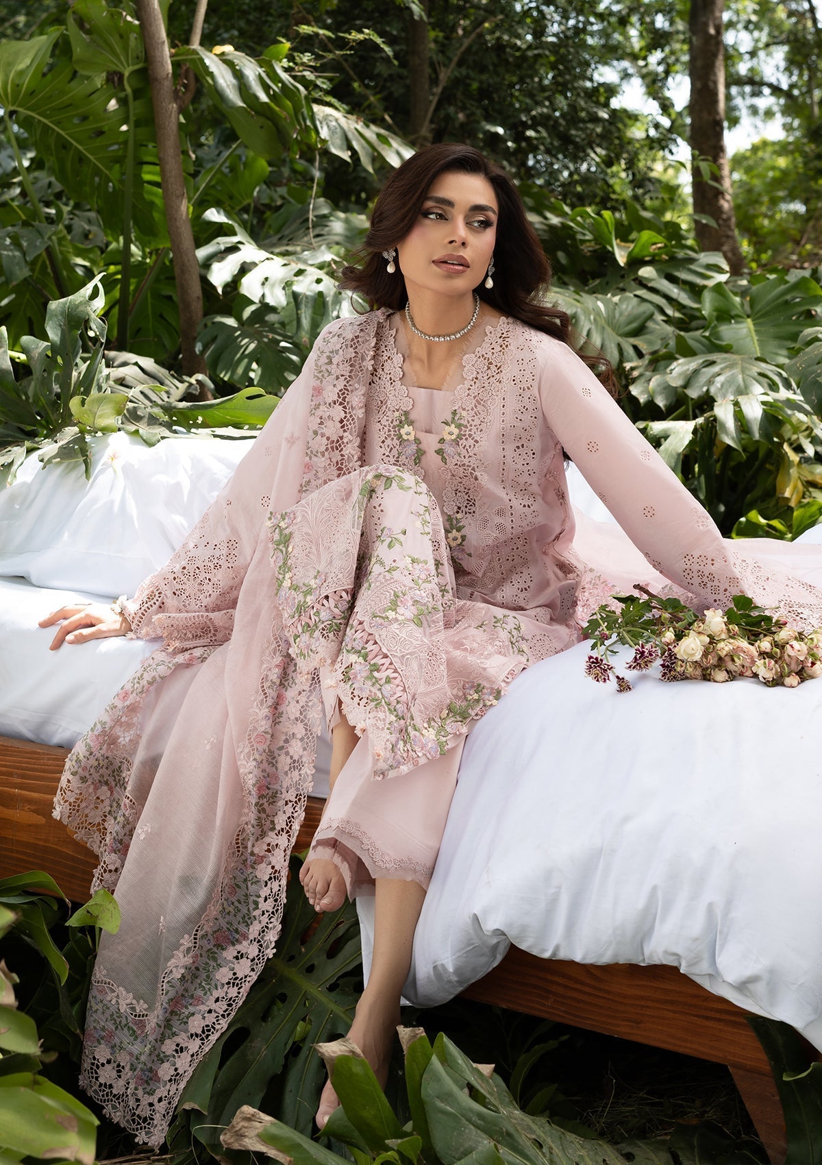 Elaf Premium | Luxury Lawn 26 | ELQ-1B LOVE ESCAPE-4