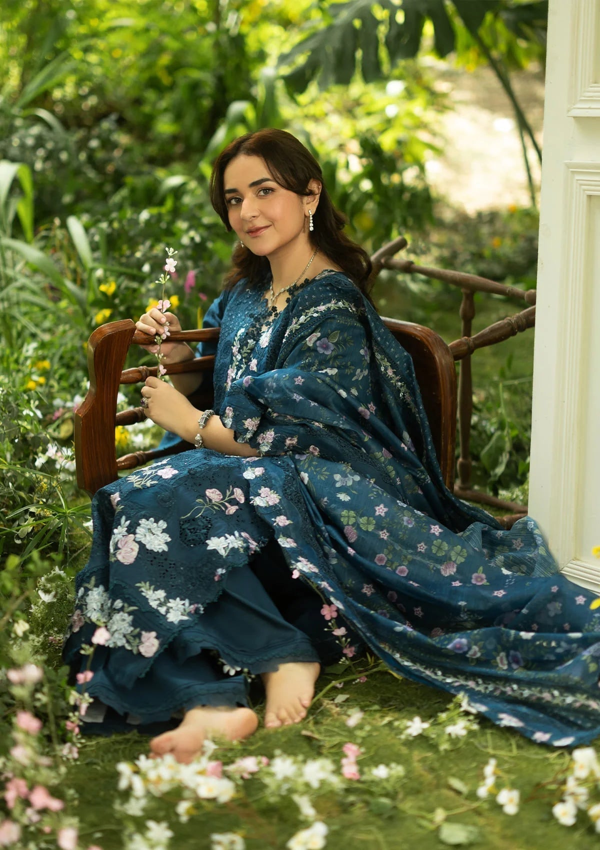 Elaf Premium | Luxury Lawn 26 | ELQ-3B EMERALD FERN, image 4