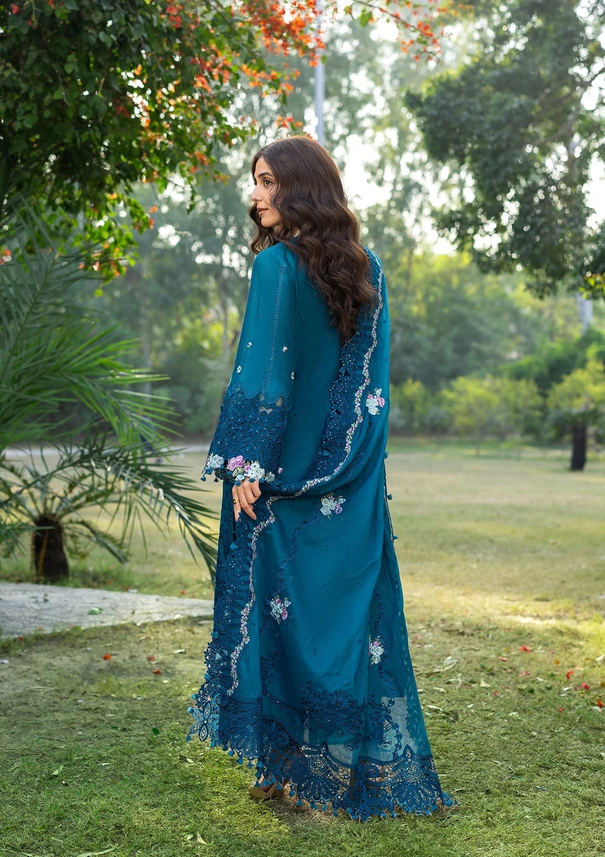 Elaf Premium | Luxury Lawn 26 | ELY-06 SAPPHIRE, image 2