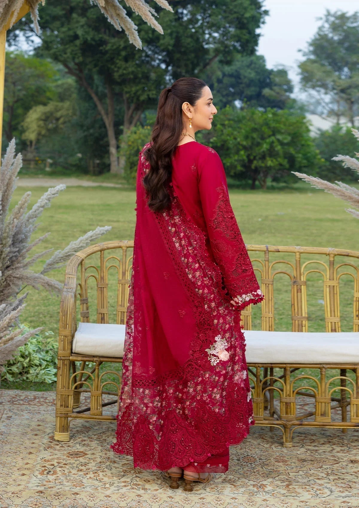 Elaf Premium | Luxury Lawn 26 | ELY-10 CHERIE LADY, image 2