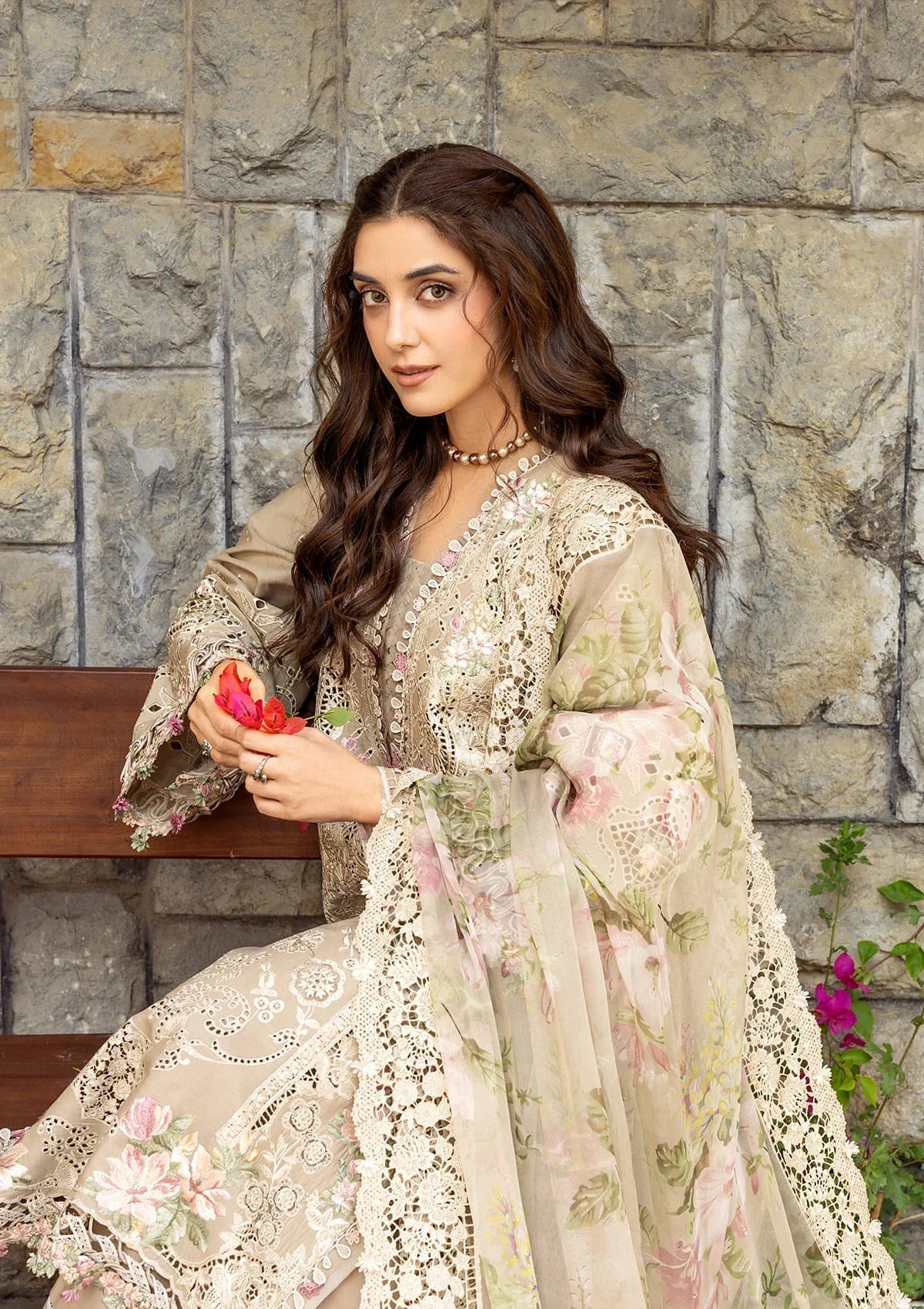 Elaf Premium | Luxury Lawn 26 | ELY-2A CAMELLIA, image 4