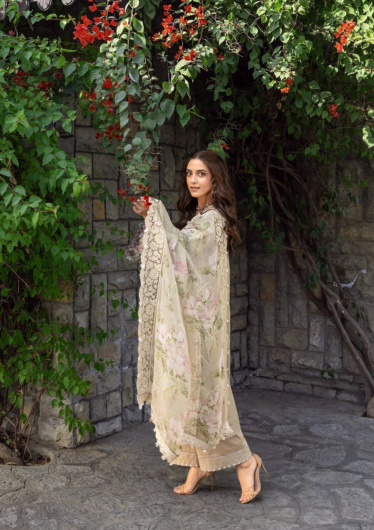 Elaf Premium | Luxury Lawn 26 | ELY-2A CAMELLIA, image 5