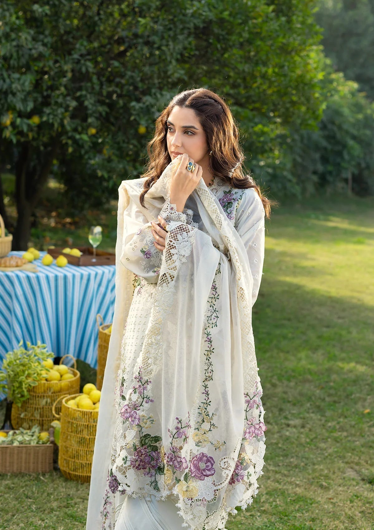 Elaf Premium | Luxury Lawn 26 | ELY-3A PERLE-4