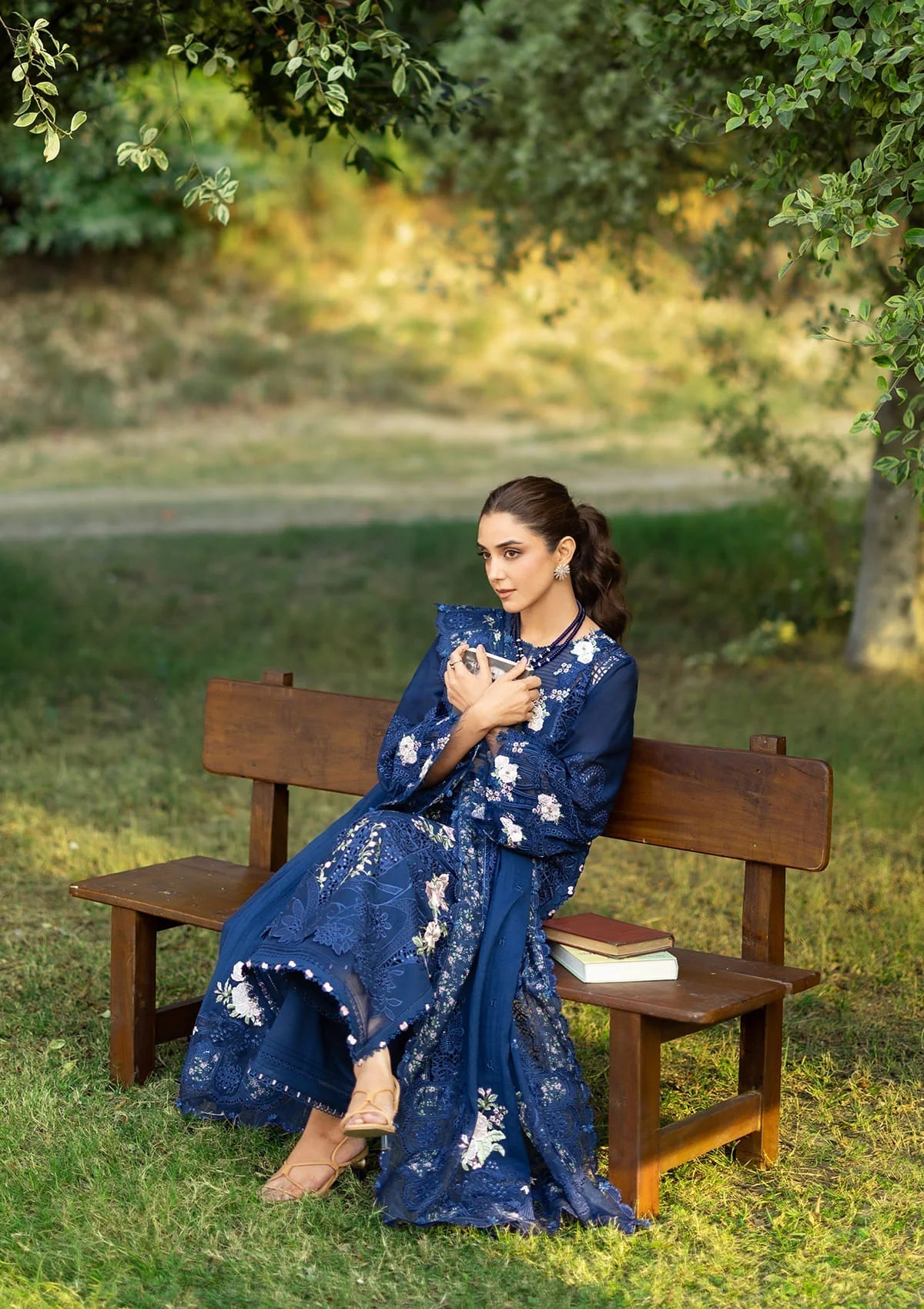 Elaf Premium | Luxury Lawn 26 | ELY-4B BLUE BELLE, image 5