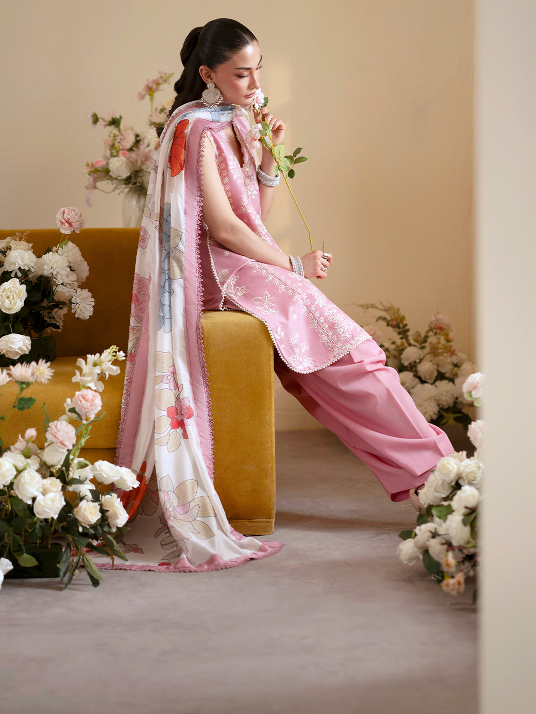 Mahnur | Ember Lawn 26 | EM-007-6