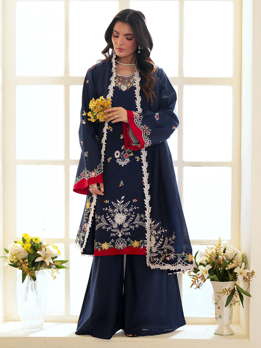 Mahnur | Ember Lawn 26 | EM-010-6