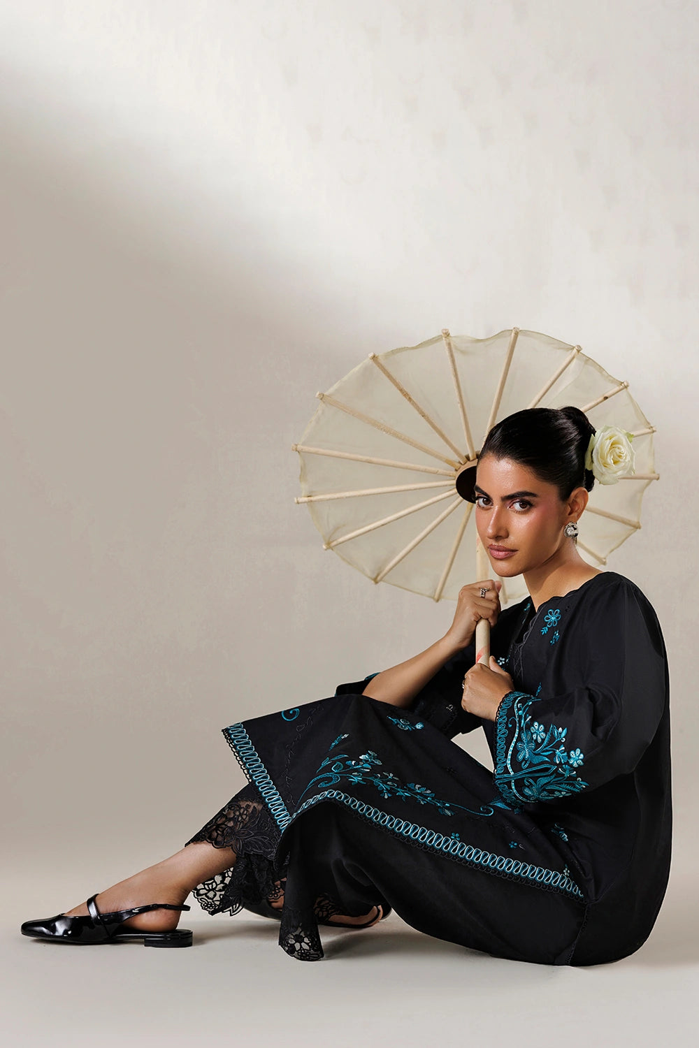 Azure | Chic Essentials | Emerald Galaxy, image 6