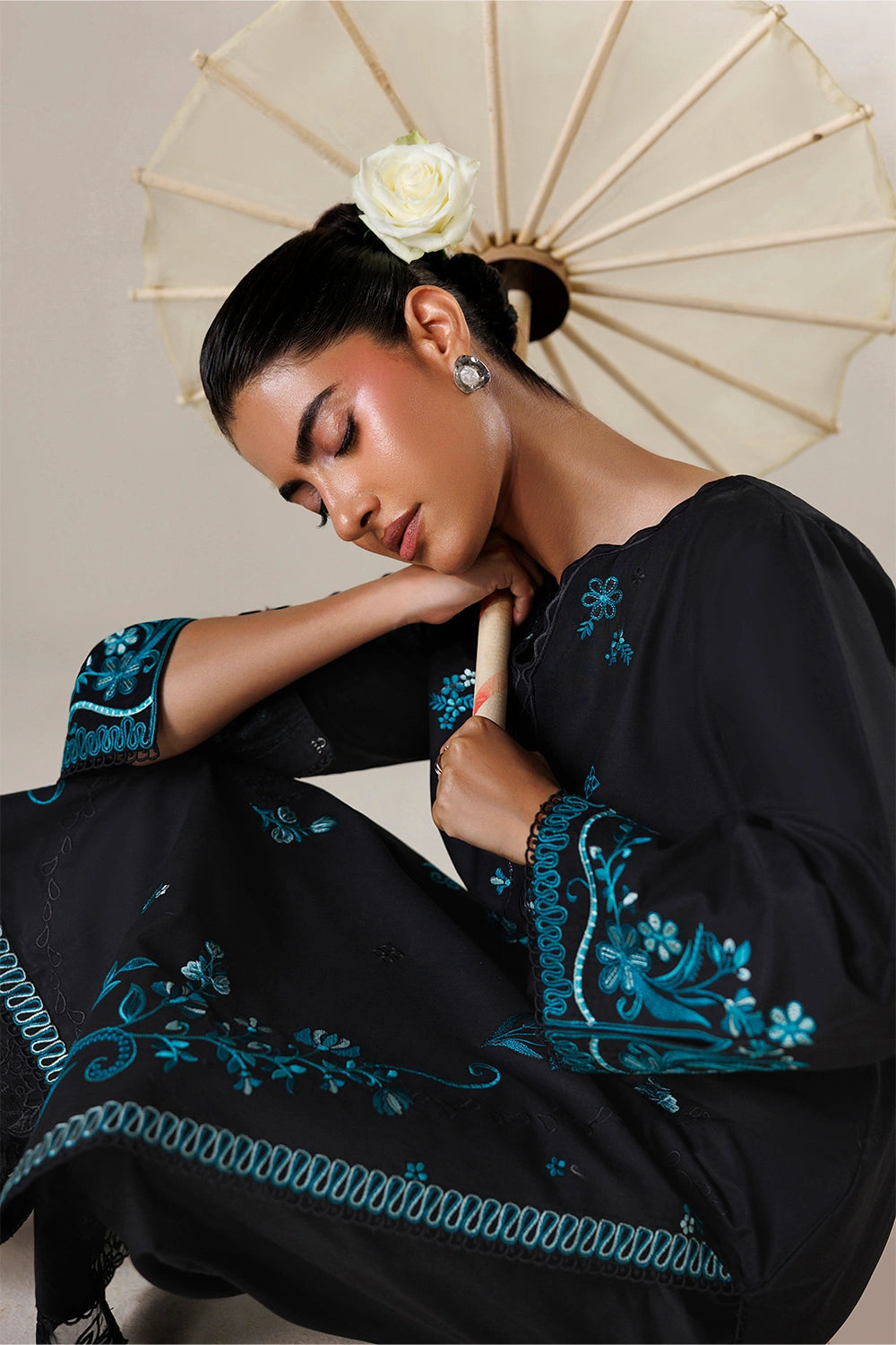 Azure | Chic Essentials | Emerald Galaxy, image 5