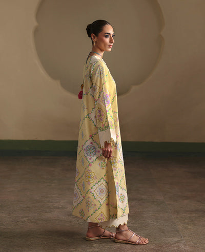 Republic Womenswear | Neoma Essential Basic Pret 26 |Lirenne