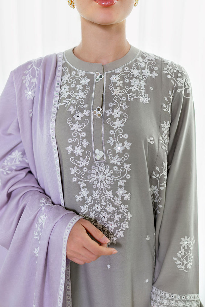 Cross Stitch | Cotton Satin 25 | ETHEREAL VEIL-4
