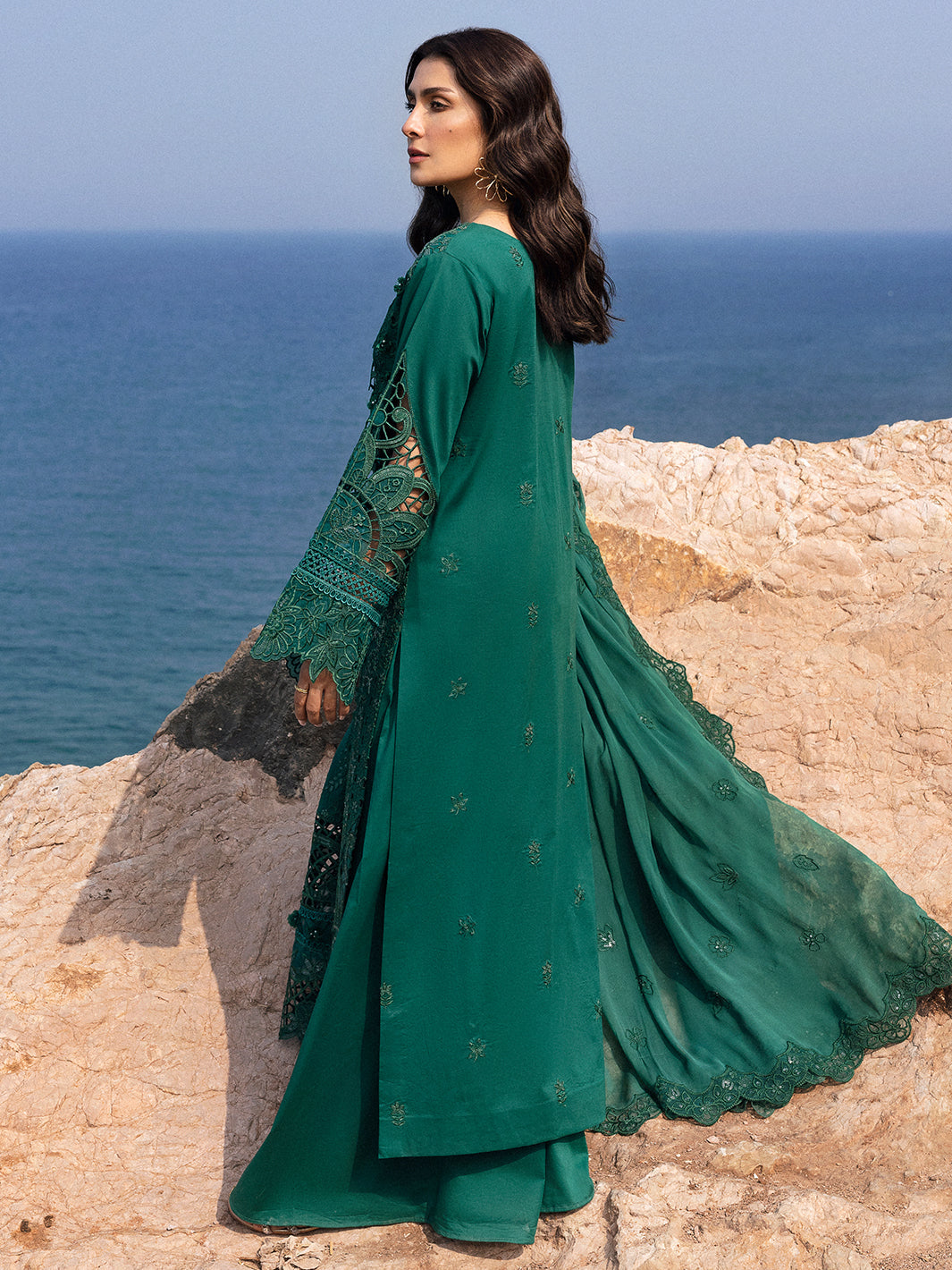 Mahnur | Sirena Luxury Lawn 25 | Eirene -  Mahnur Ladies Clothes - Original Designer Dress - House of Maryam