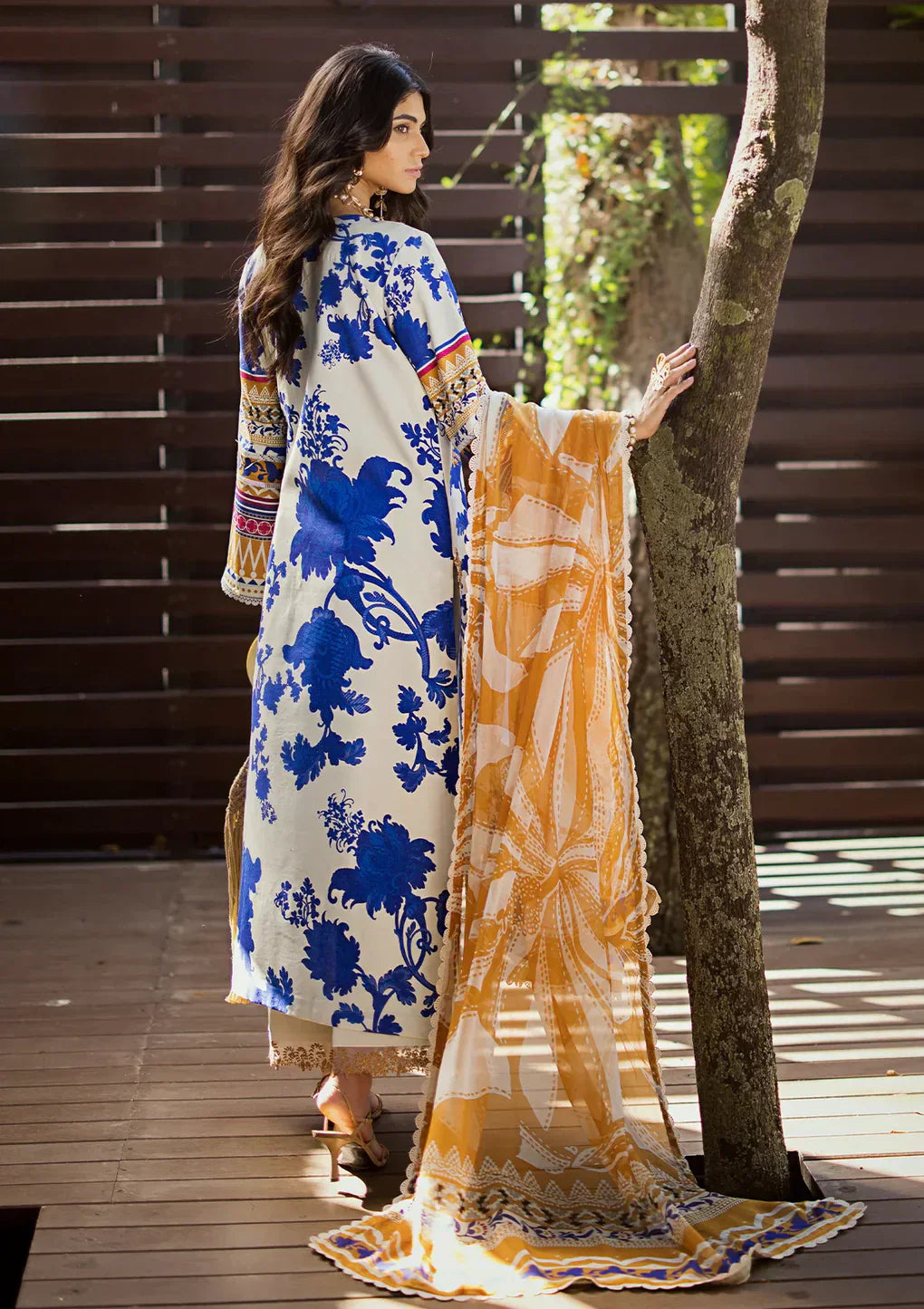 Elaf Premium | Signature Embroidered Lawn 24 | ESL-01A OPRAH -  Elaf Premium Luxury -  House of Maryam