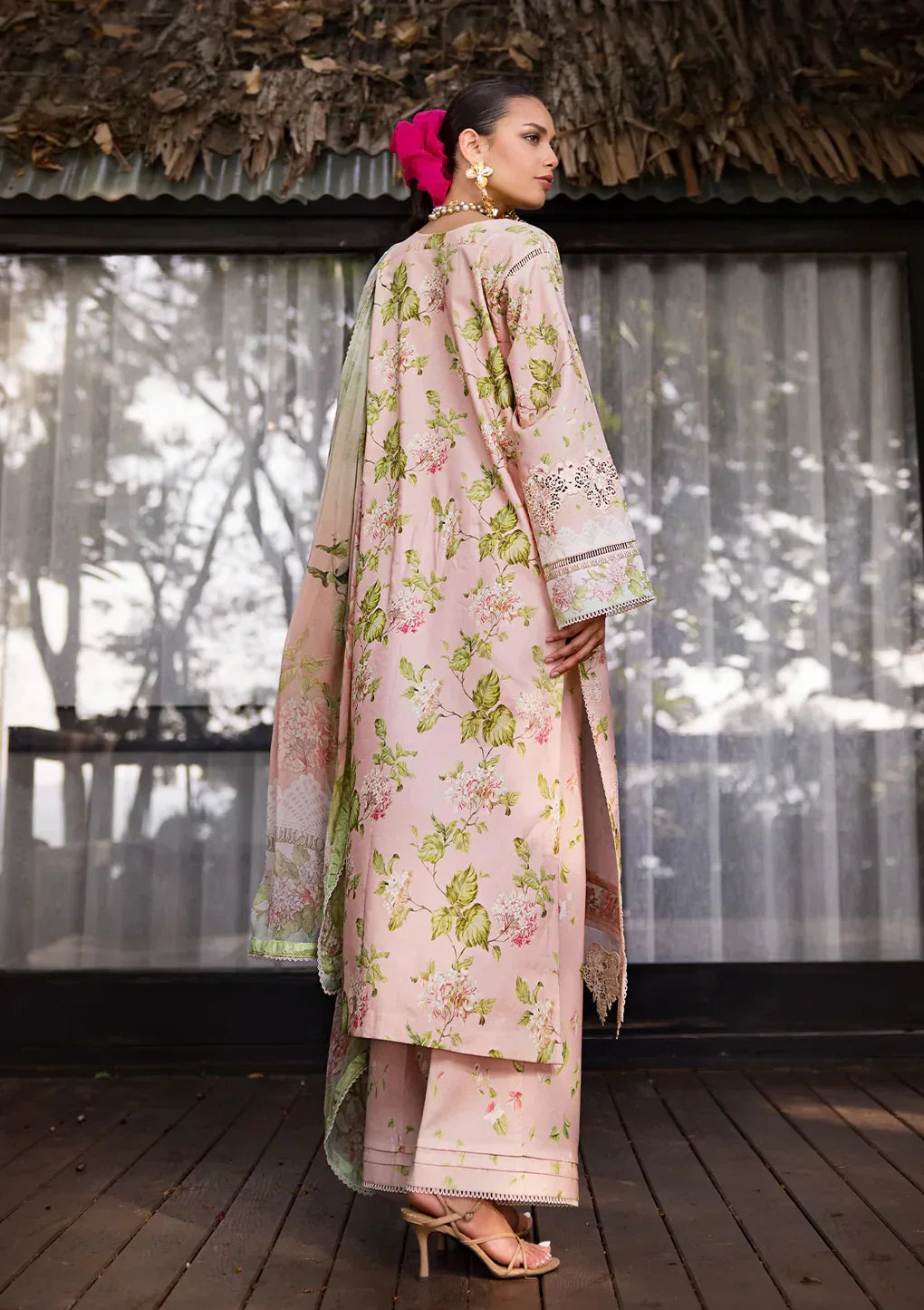 Elaf Premium | Signature Embroidered Lawn 24 | ESL-05B DELIGHT DRAPE