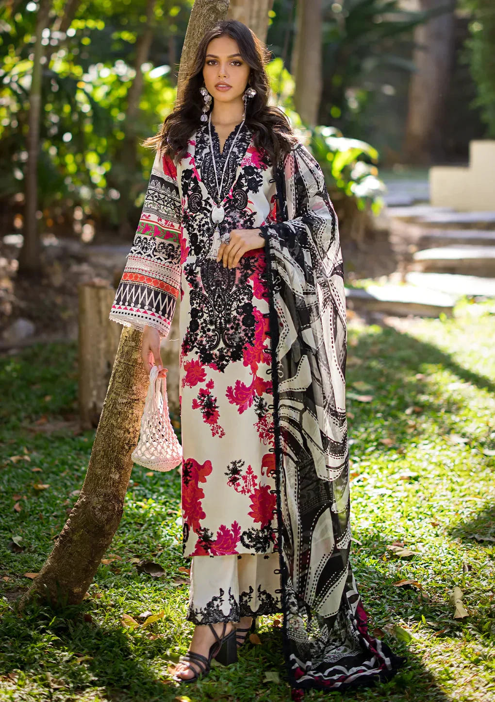 Elaf Premium | Signature Embroidered Lawn 24 | ESL-01B CLAUDIA -  Elaf Premium Luxury - Original Designer Dress - House of Maryam