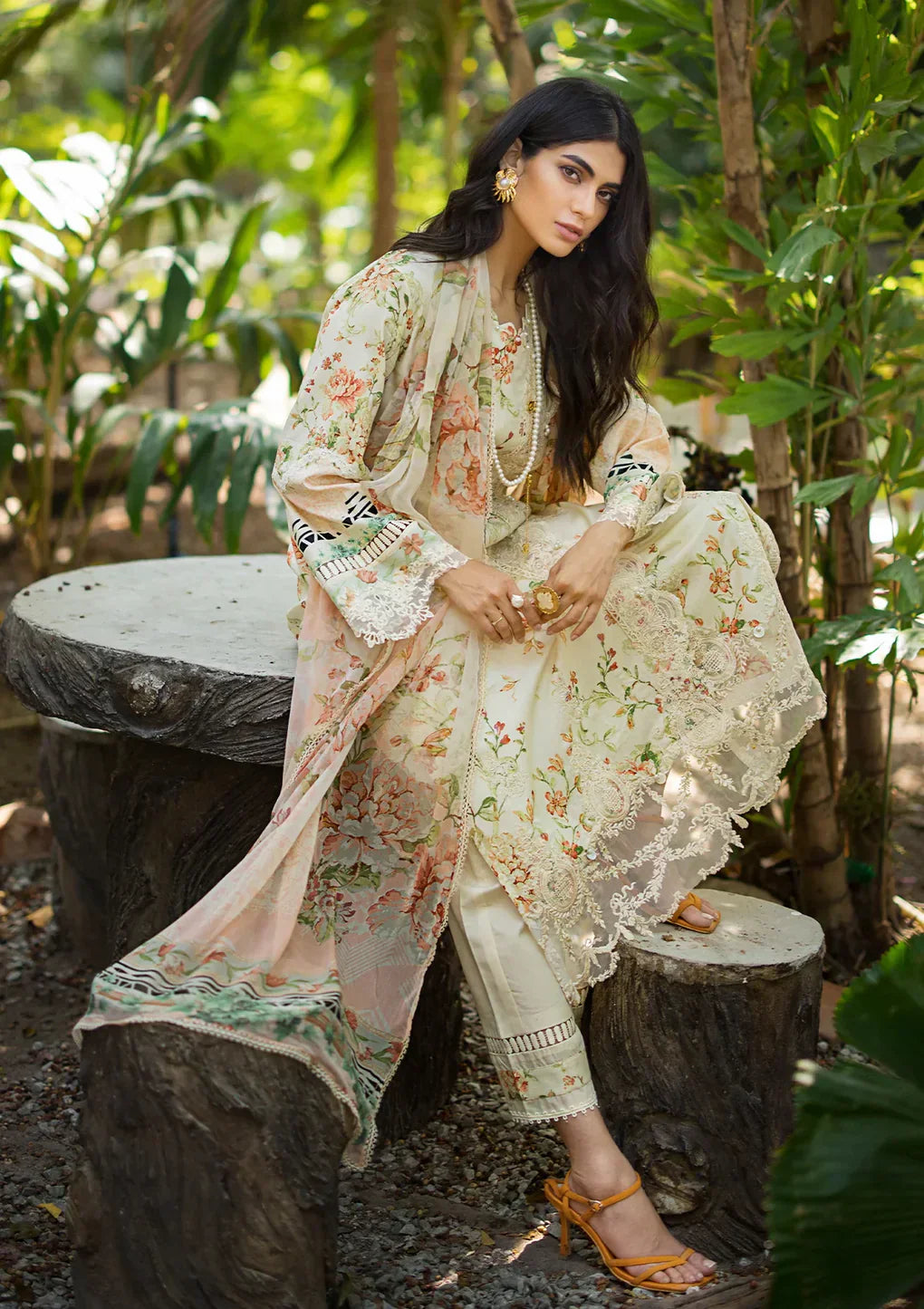 Elaf Premium | Signature Embroidered Lawn 24 | ESL-03A ANGELS BREATH