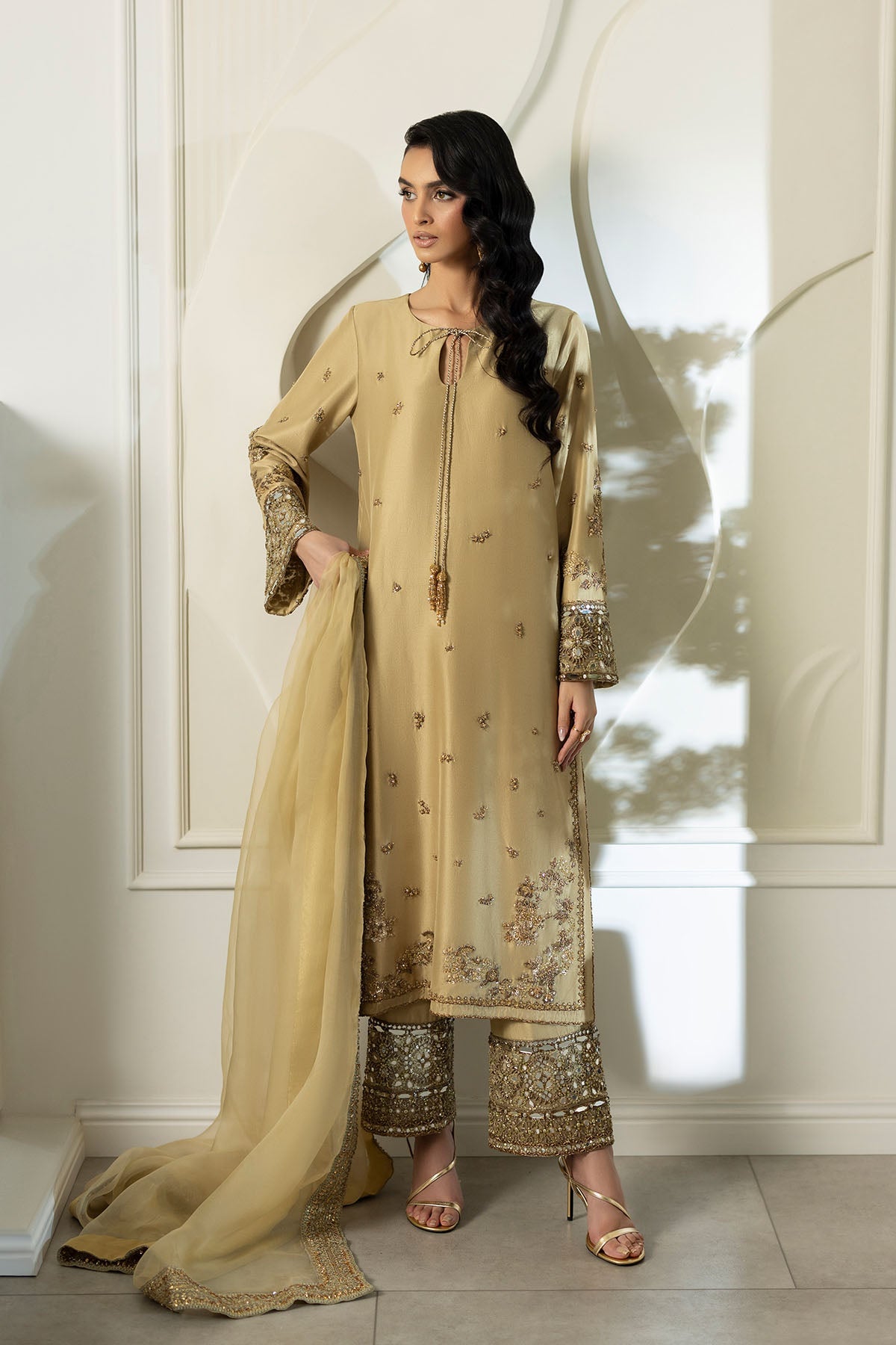 Erum Khan | Elan Formals | Desert Gold, image 3