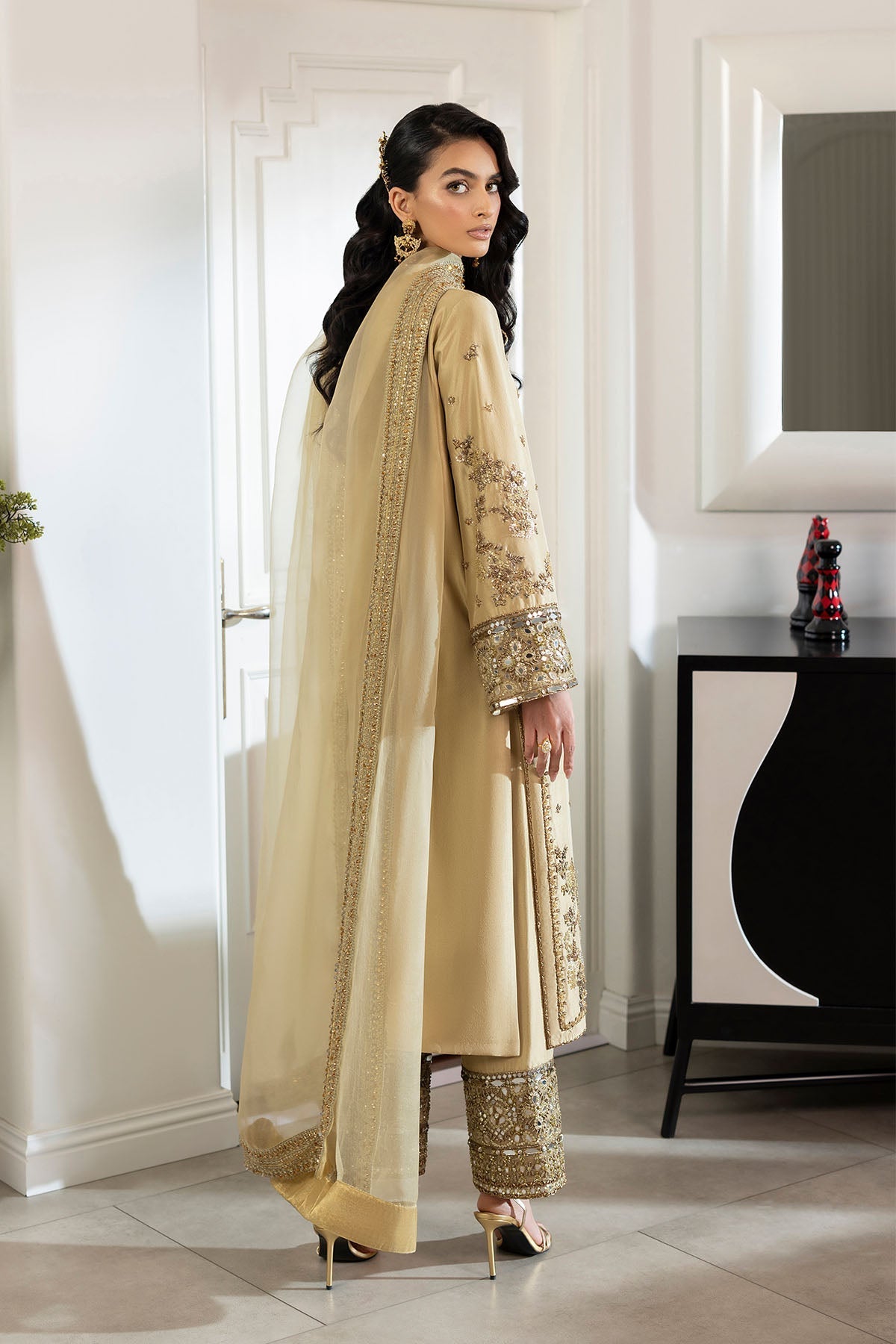 Erum Khan | Elan Formals | Desert Gold, image 2