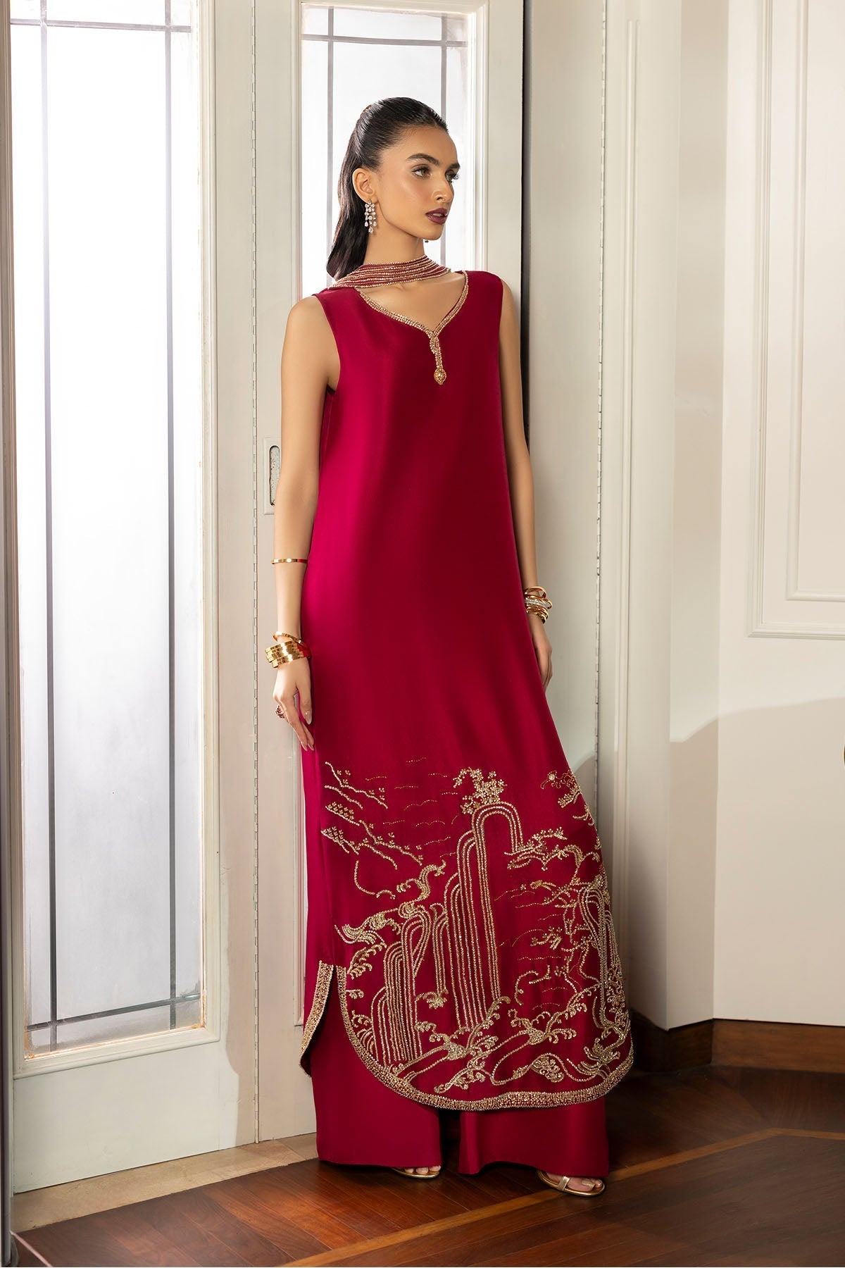 Erum Khan | Elan Formals |Crimson Reverie, image 2